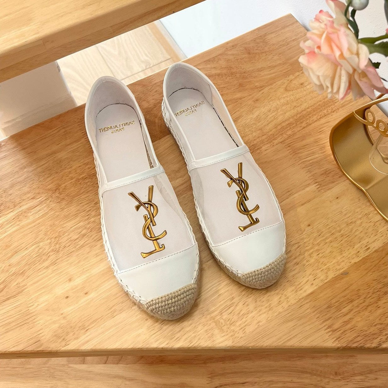 SL YVES LOGO SLIP ON WHITE CALFSKIN AND MESH - 35