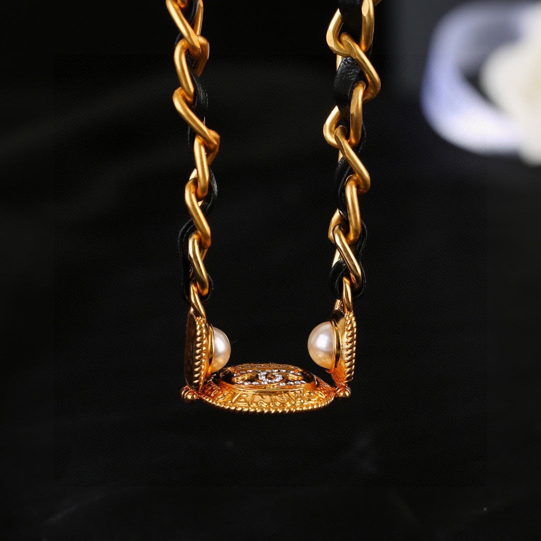 CHANEL 25S GOLD CHAIN BELT 610439 - 30