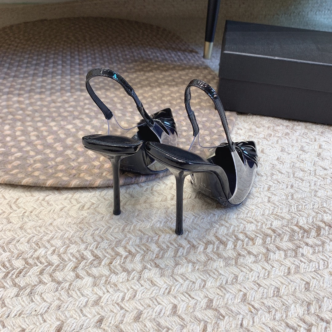 HIGH SLINGBACK IN BLACK GLOSSY CALFSKIN SPLICED WITH TPU - 35