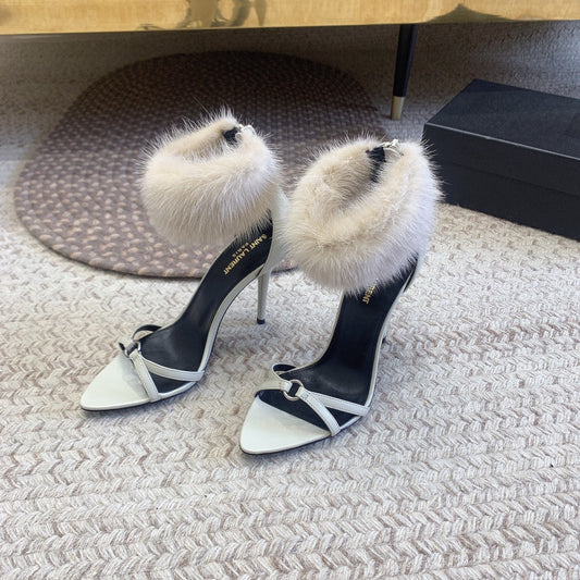 HIGH HEEL SANDAL IN WHITE POLISHED CALFSKIN AND MINK FUR - 34