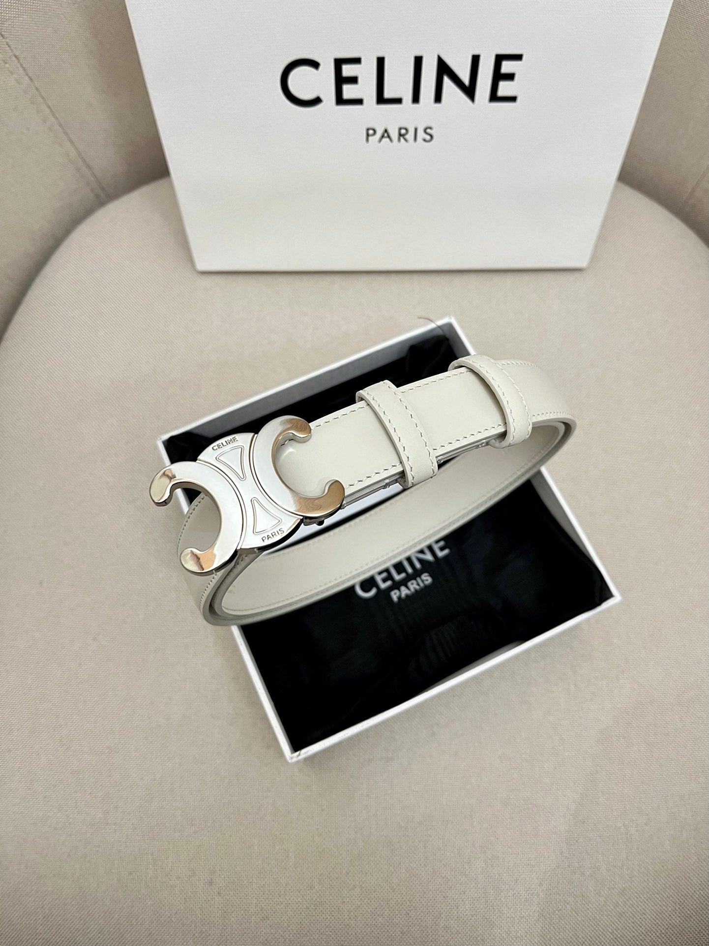 CELINE 25S TRIOMPHE 25MM BELT IN WHITE CALFSKIN SILVER HARDWARE - 26 - 28