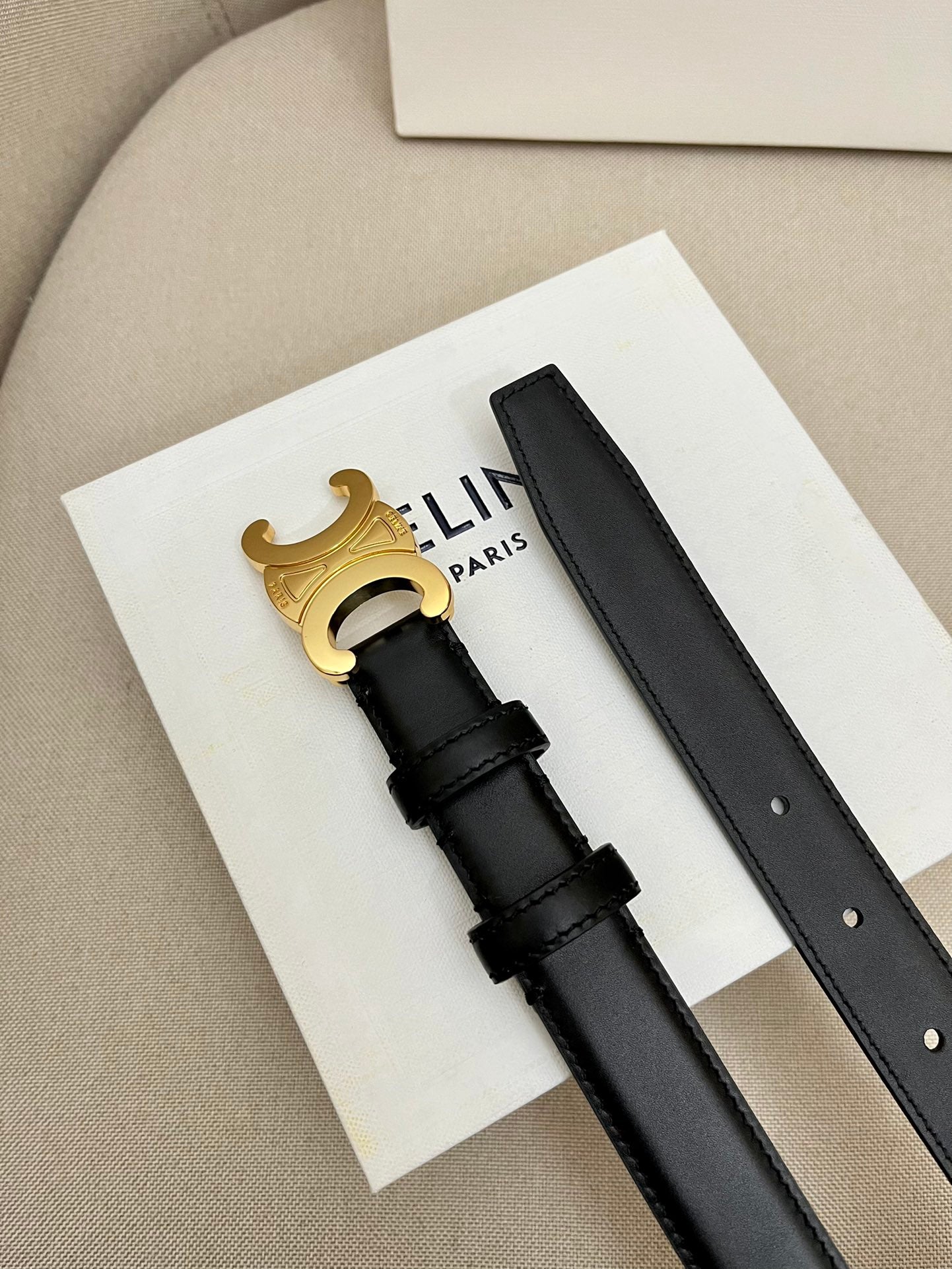 CELINE 25S TRIOMPHE 25MM BELT IN BLACK CALFSKIN GLOD HARDWARE - 26 - 28