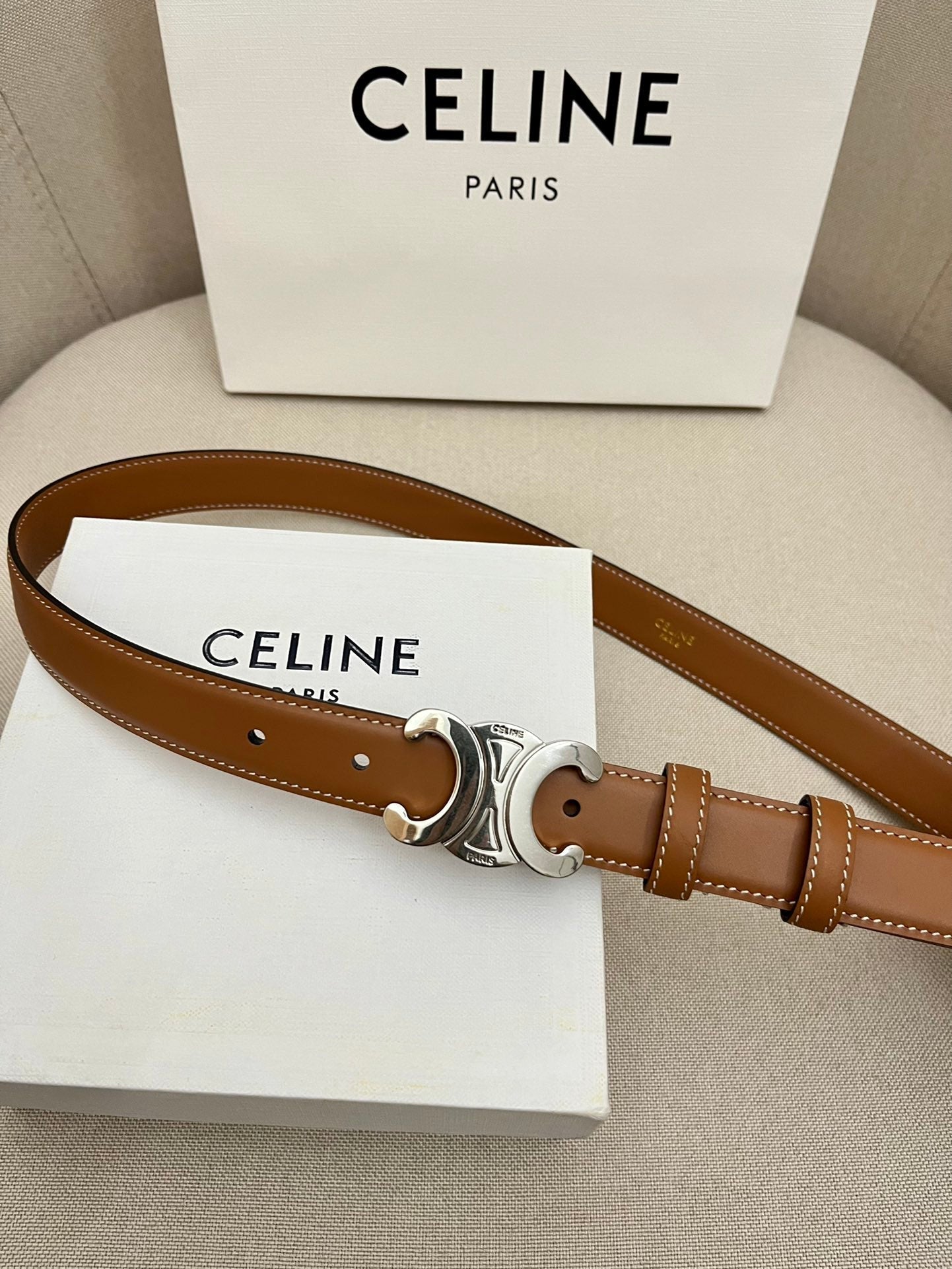 CELINE 25S TRIOMPHE 25MM BELT IN CARAMEL CALFSKIN SILVER HARDWARE - 26 - 28