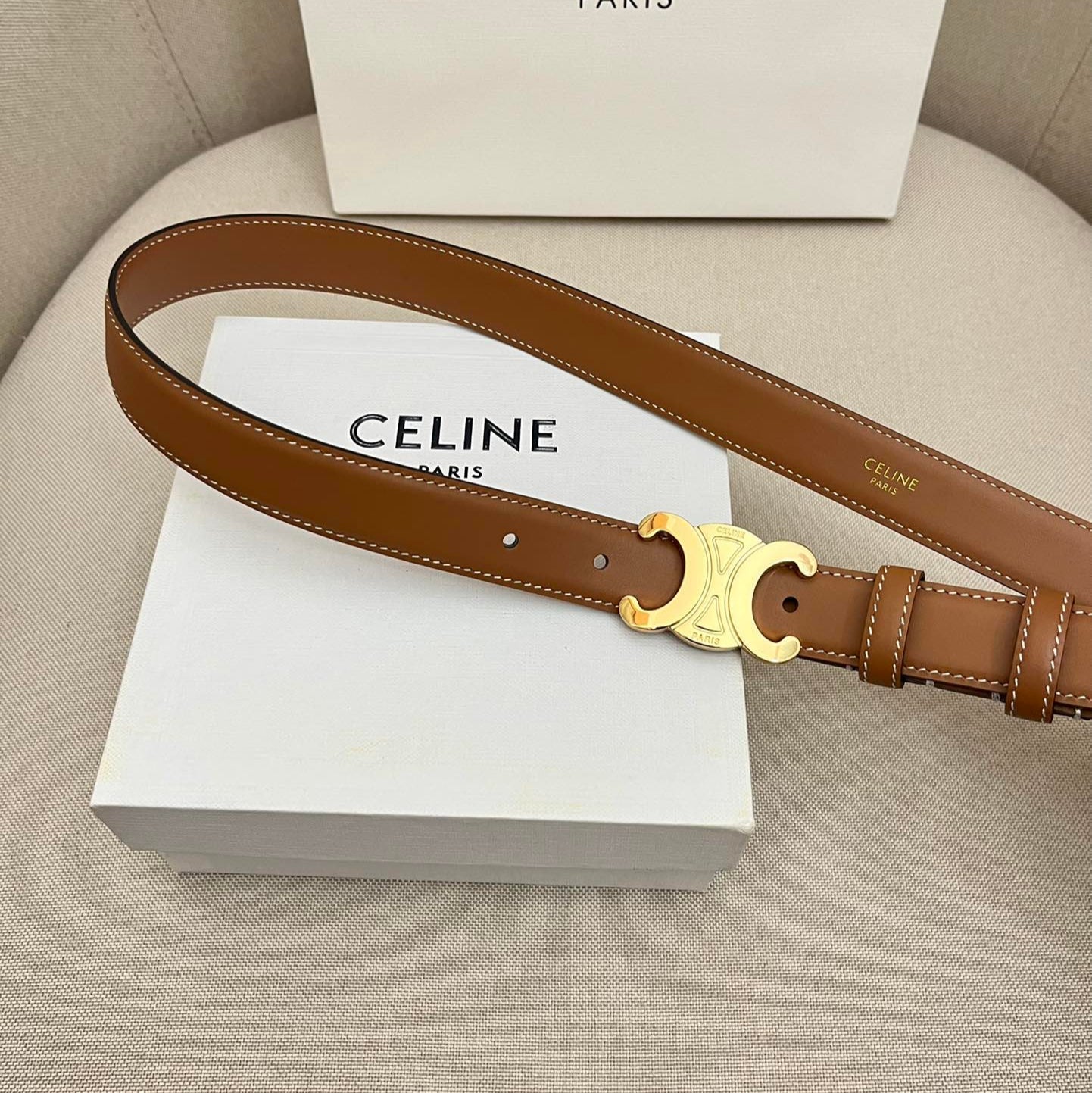 CELINE 25S TRIOMPHE 25MM BELT IN CARAMEL CALFSKIN GLOD HARDWARE - 26 - 28