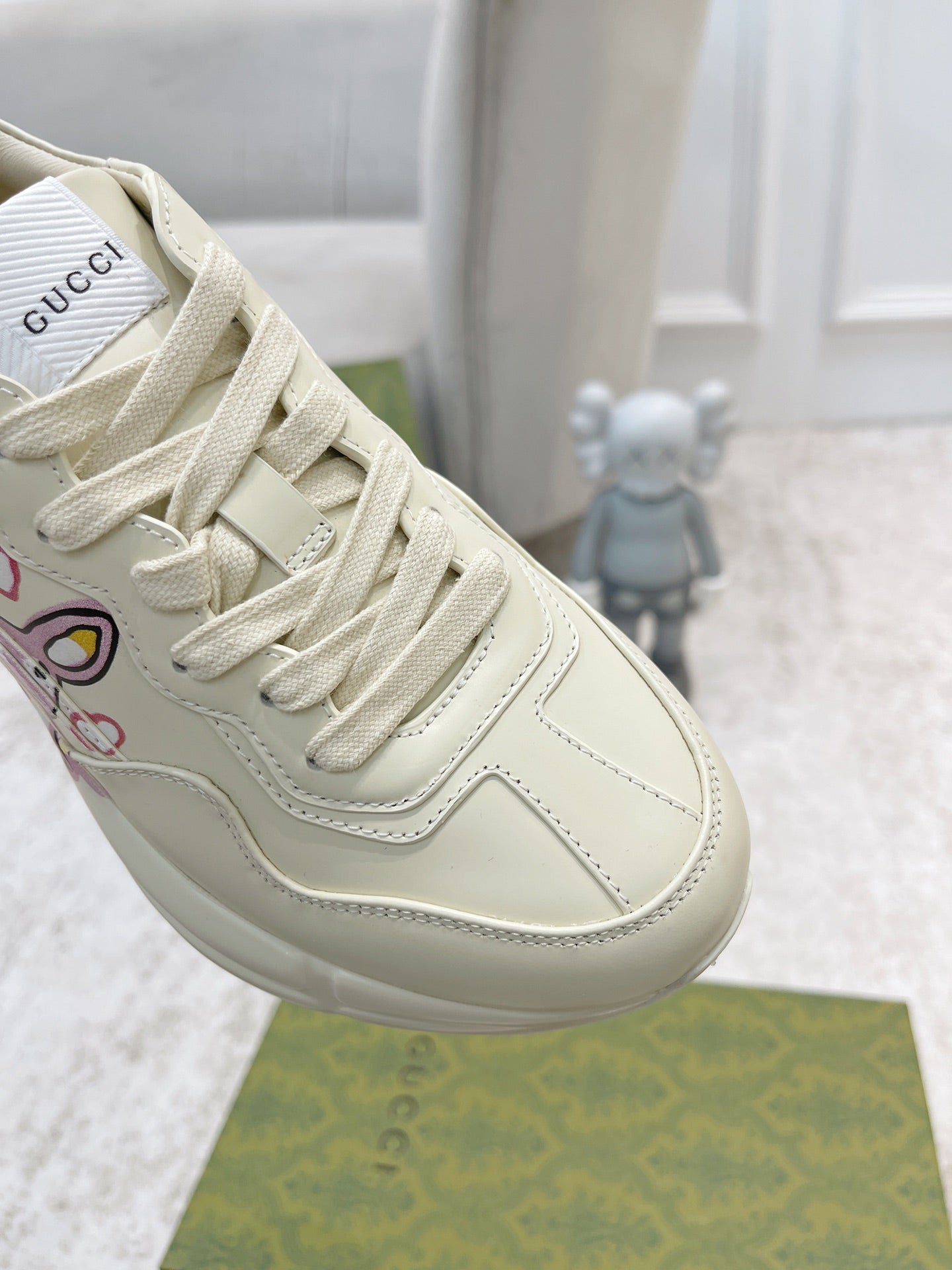 GG RHYTON TRAINER WHITE LAMBSKIN WITH FOX ICON - 35