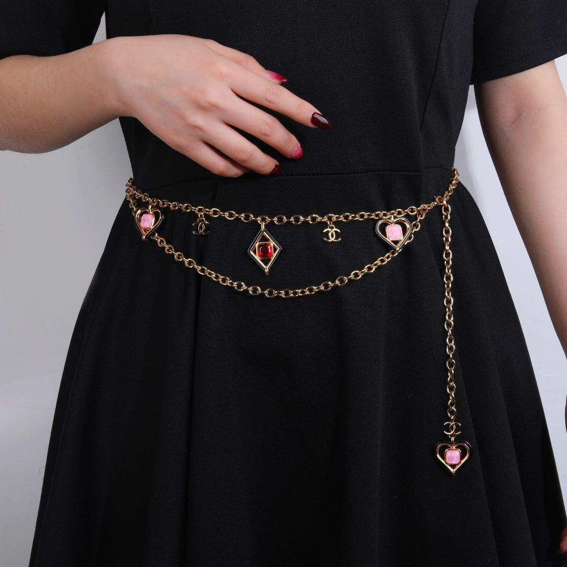 CHANEL 25S CHAIN BELT IN GOLD METALLIC STONE-EMBELLISHED 612631 - 30