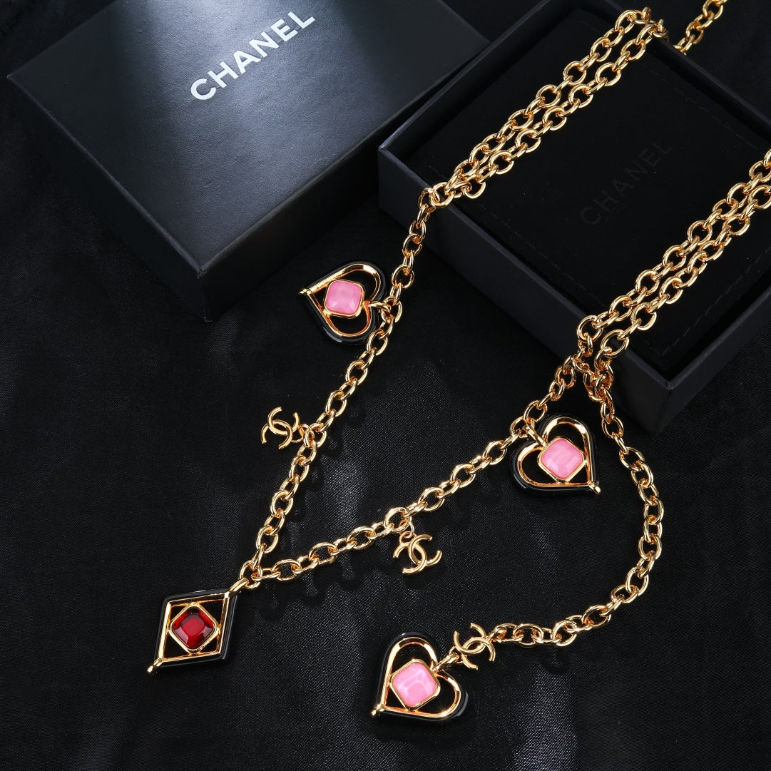 CHANEL 25S CHAIN BELT IN GOLD METALLIC STONE-EMBELLISHED 612631 - 30