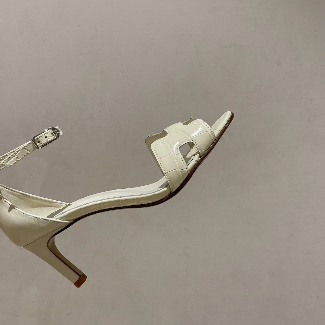PREMIERE 70 SANDAL IN WHITE CALFSKIN - 35