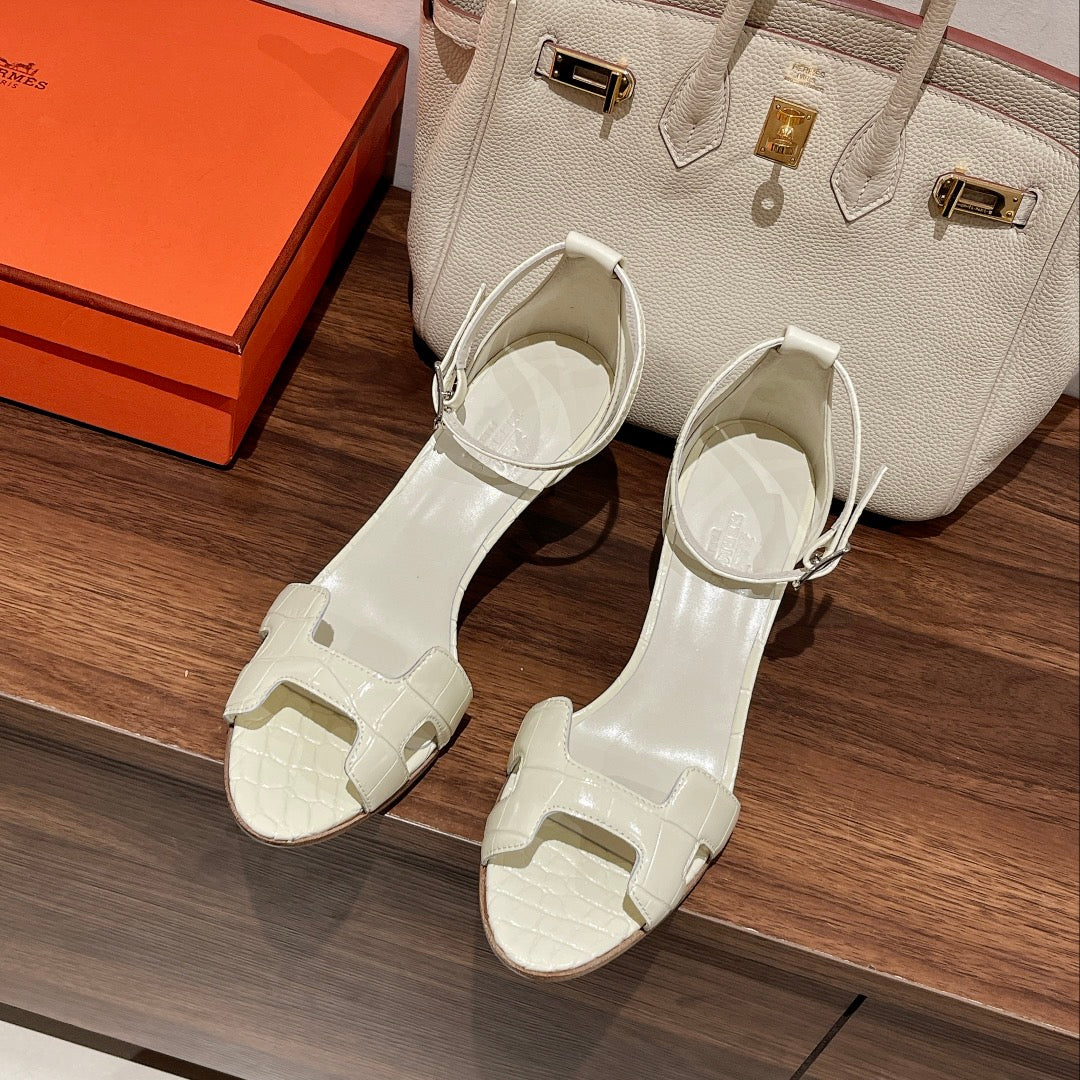 PREMIERE 70 SANDAL IN WHITE CALFSKIN - 35