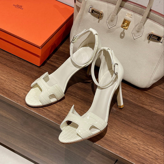 PREMIERE 105 SANDAL IN WHITE CALFSKIN - 35