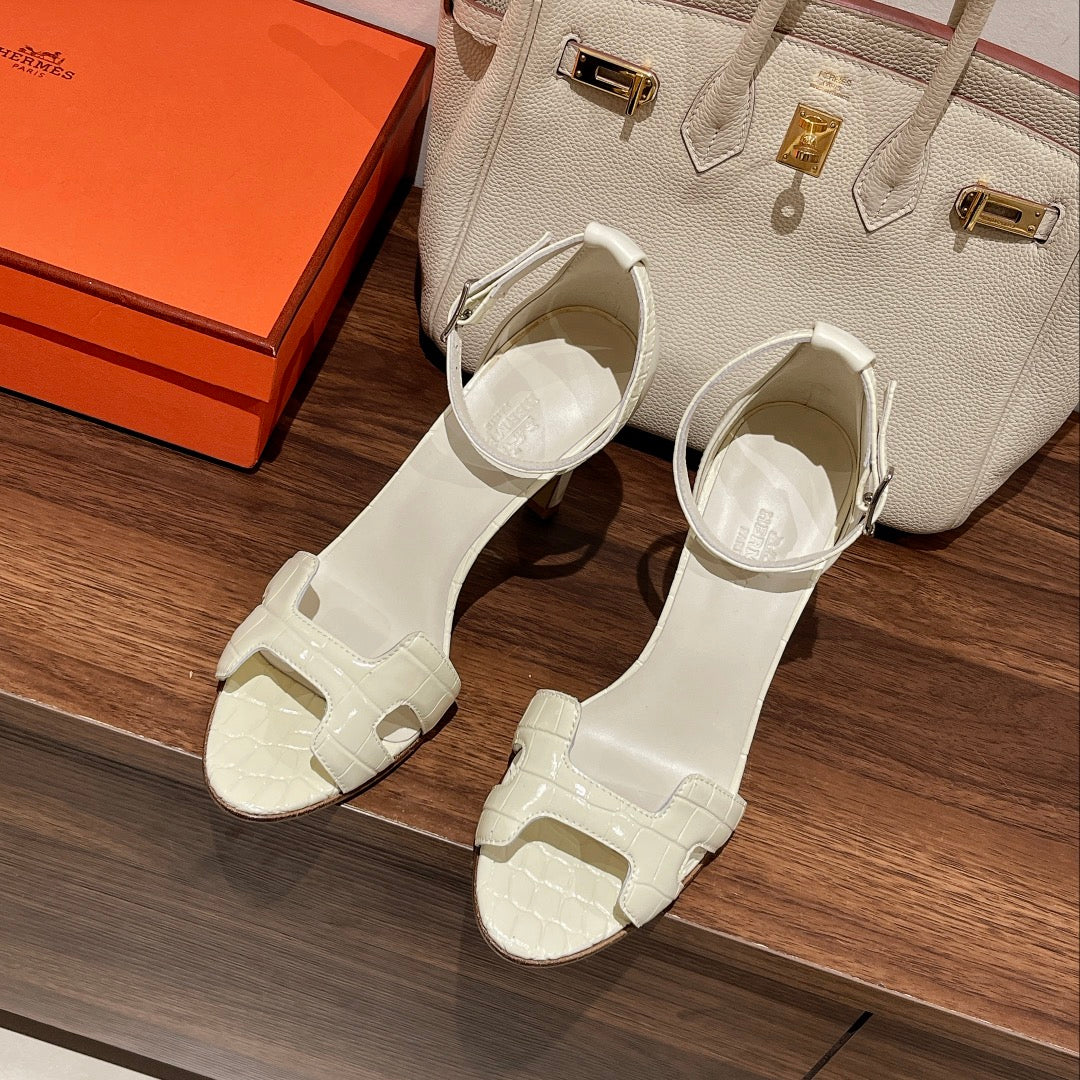 PREMIERE 105 SANDAL IN WHITE CALFSKIN - 35