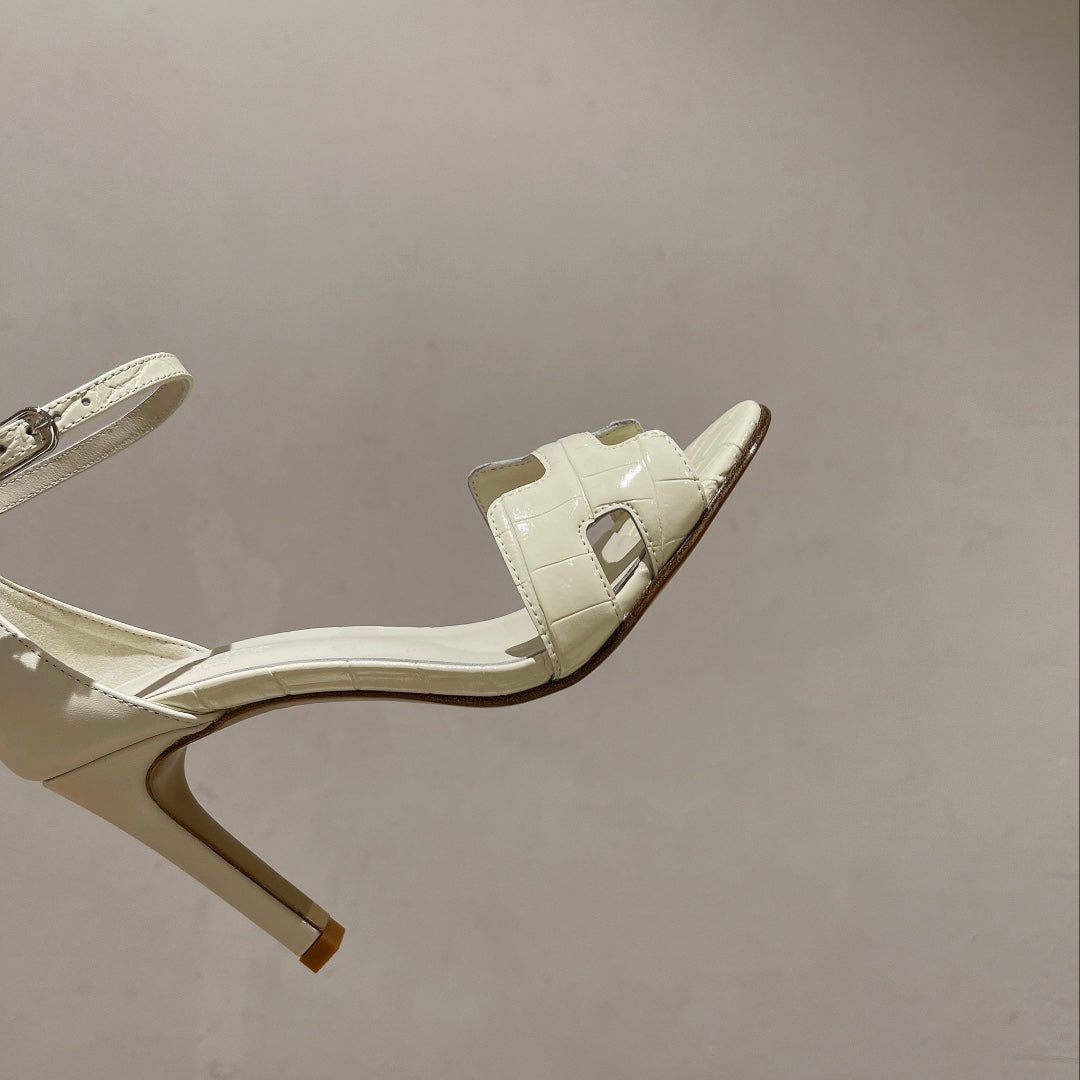 PREMIERE 105 SANDAL IN WHITE CALFSKIN - 35