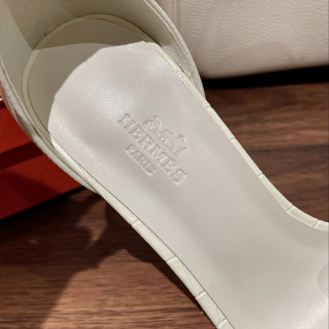 PREMIERE 115 SANDAL IN WHITE CALFSKIN - 35