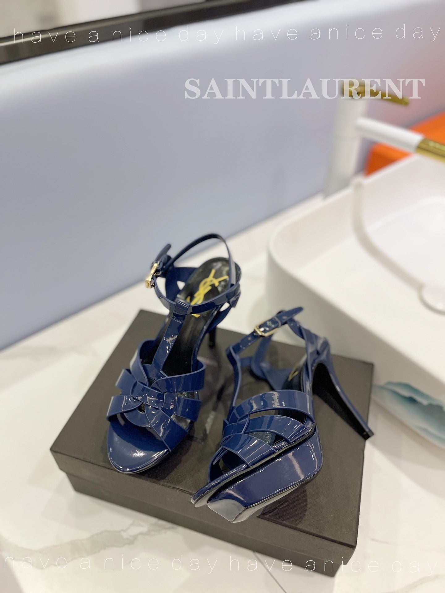 SL TRIBUTE POINED TOE SANDALS GLOSSY NAVY CALFSKIN - 34