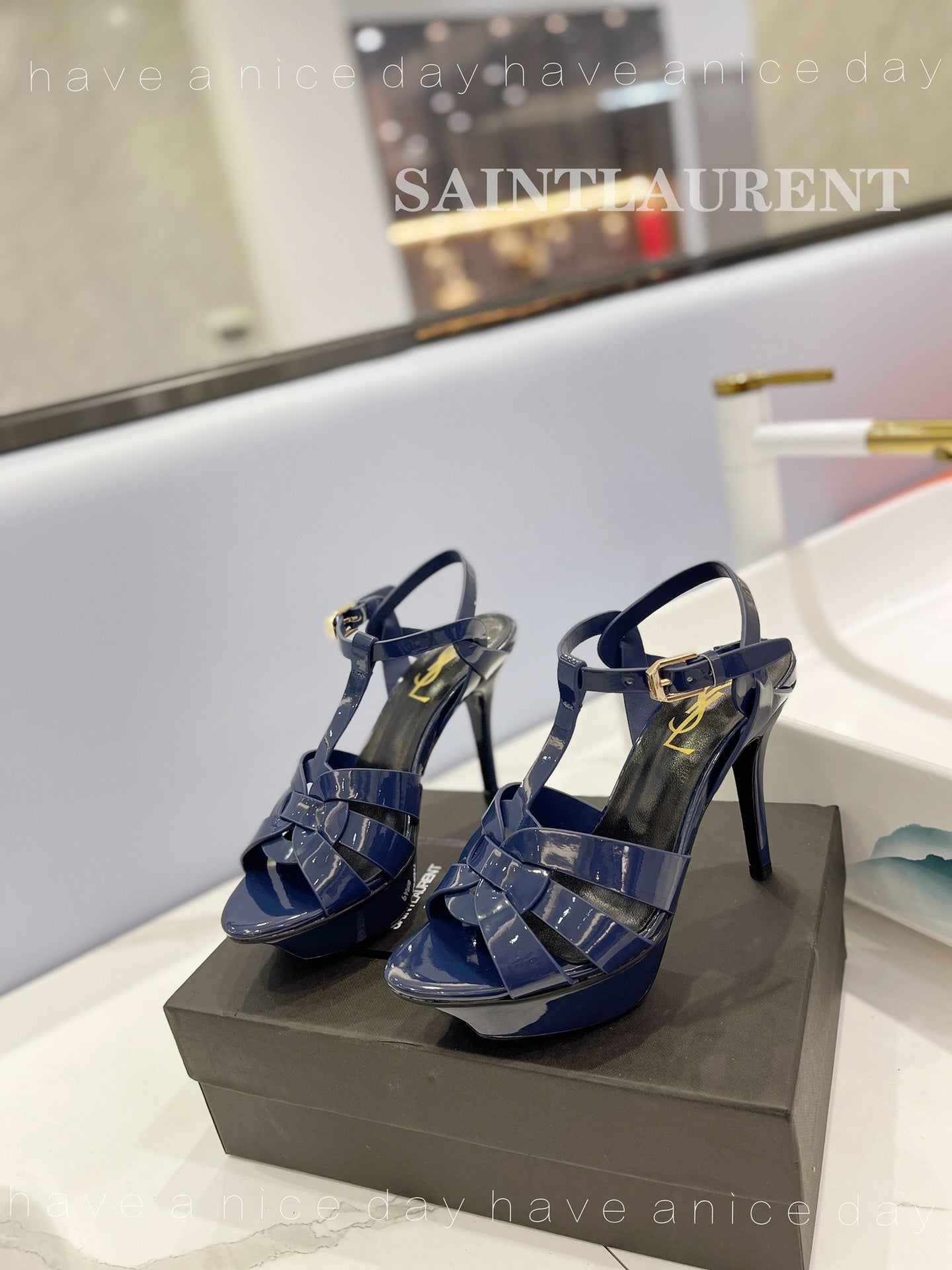 SL TRIBUTE POINED TOE SANDALS GLOSSY NAVY CALFSKIN - 34