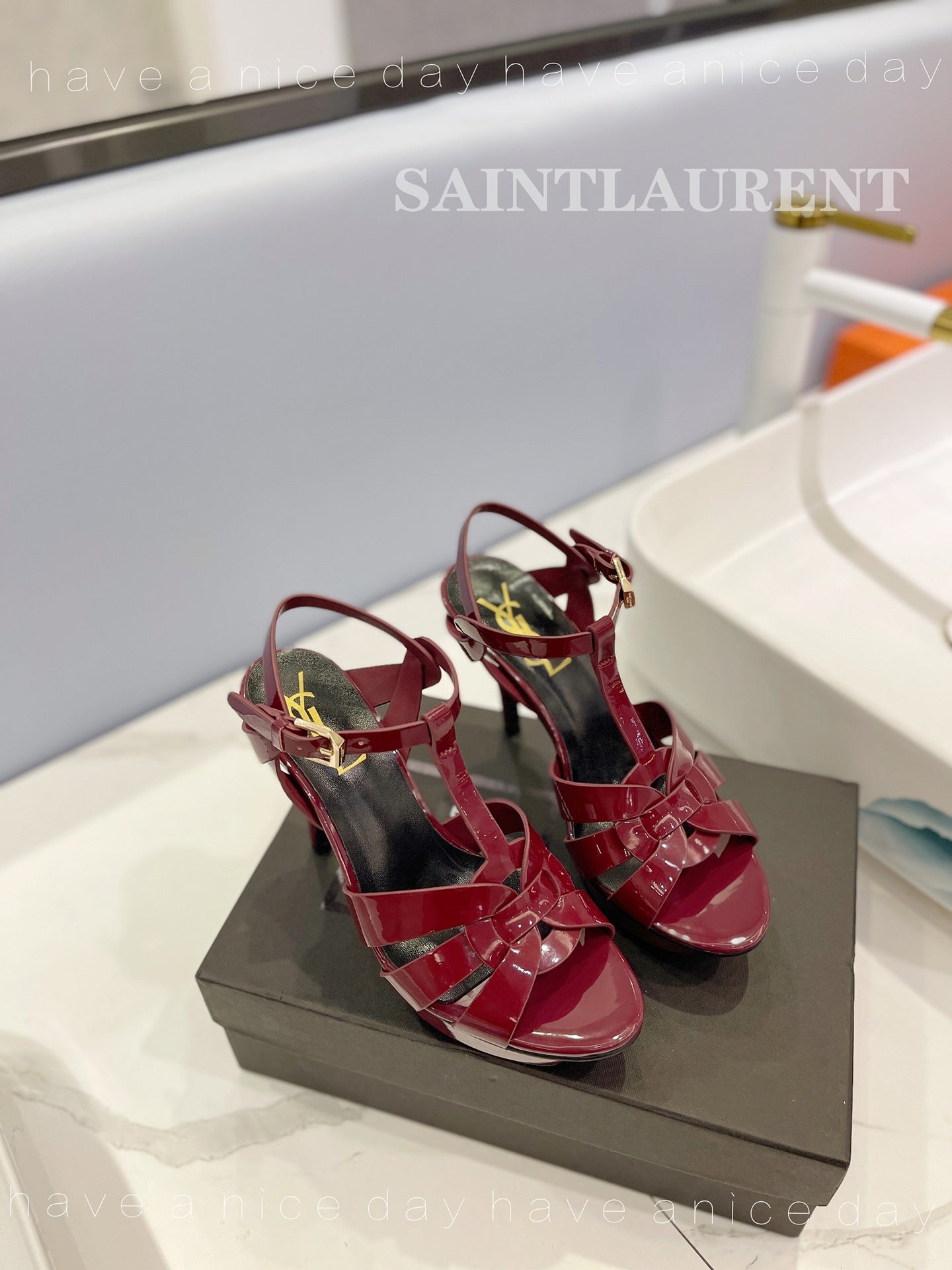 SL TRIBUTE POINED TOE SANDALS GLOSSY BERRY CALFSKIN - 34
