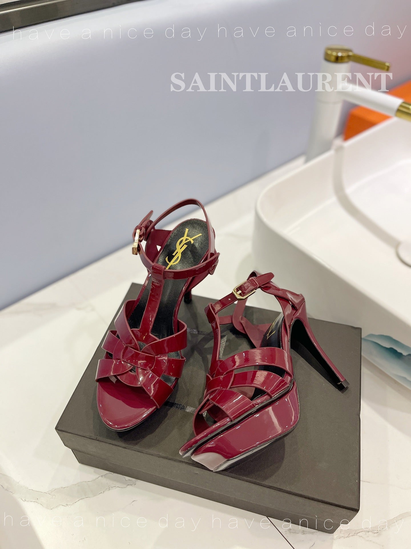 SL TRIBUTE POINED TOE SANDALS GLOSSY BERRY CALFSKIN - 34