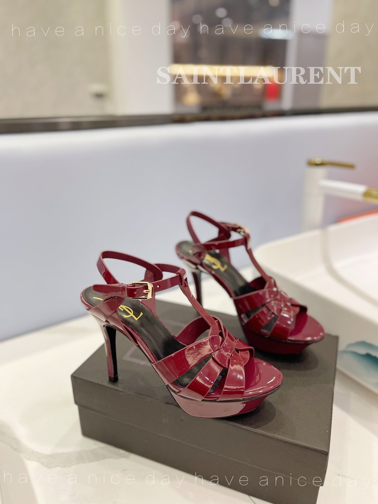 SL TRIBUTE POINED TOE SANDALS GLOSSY BERRY CALFSKIN - 34