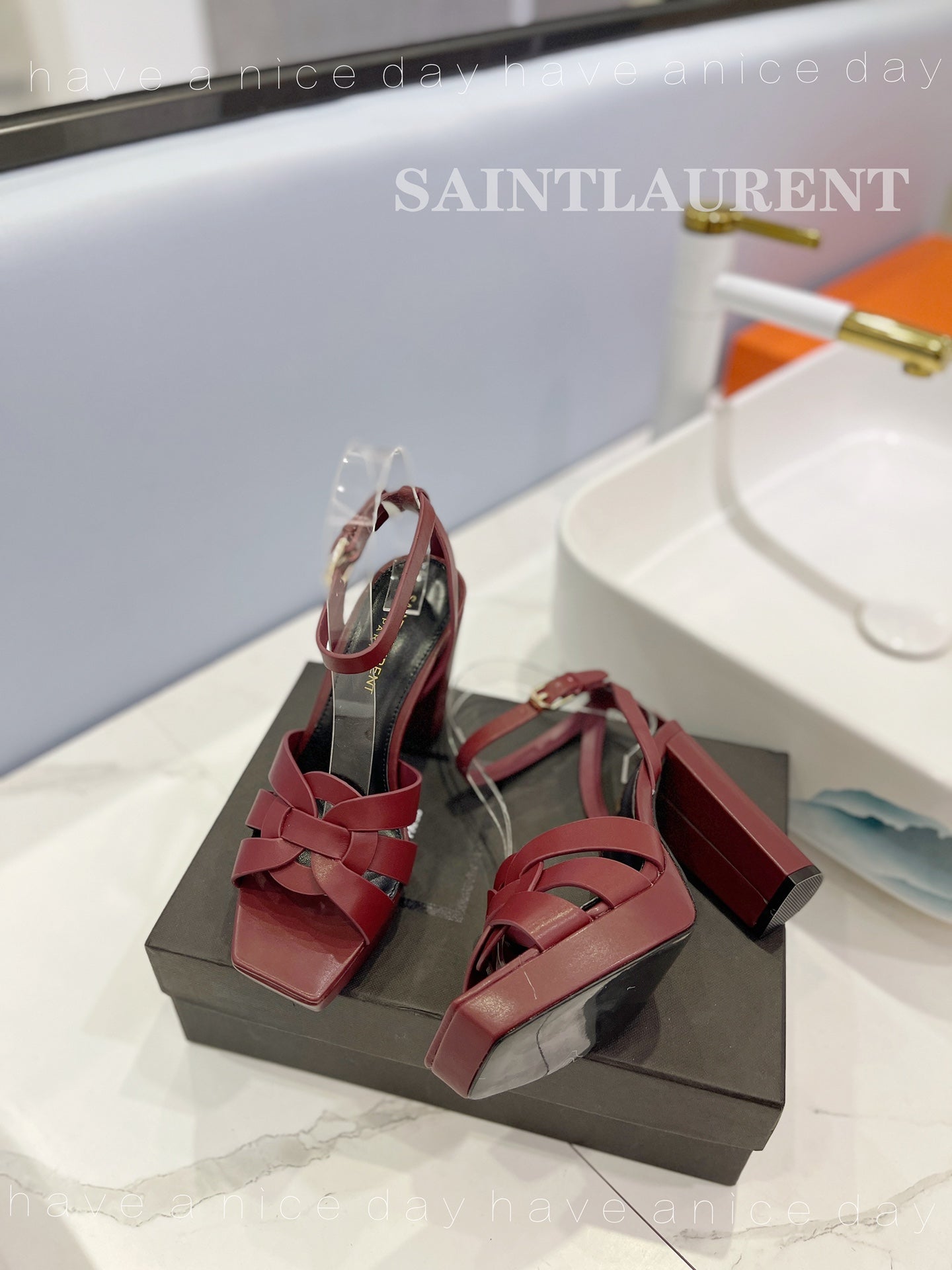 SL TRIBUTE FLATFORM SANDALS BERRY CALFSKIN - 34