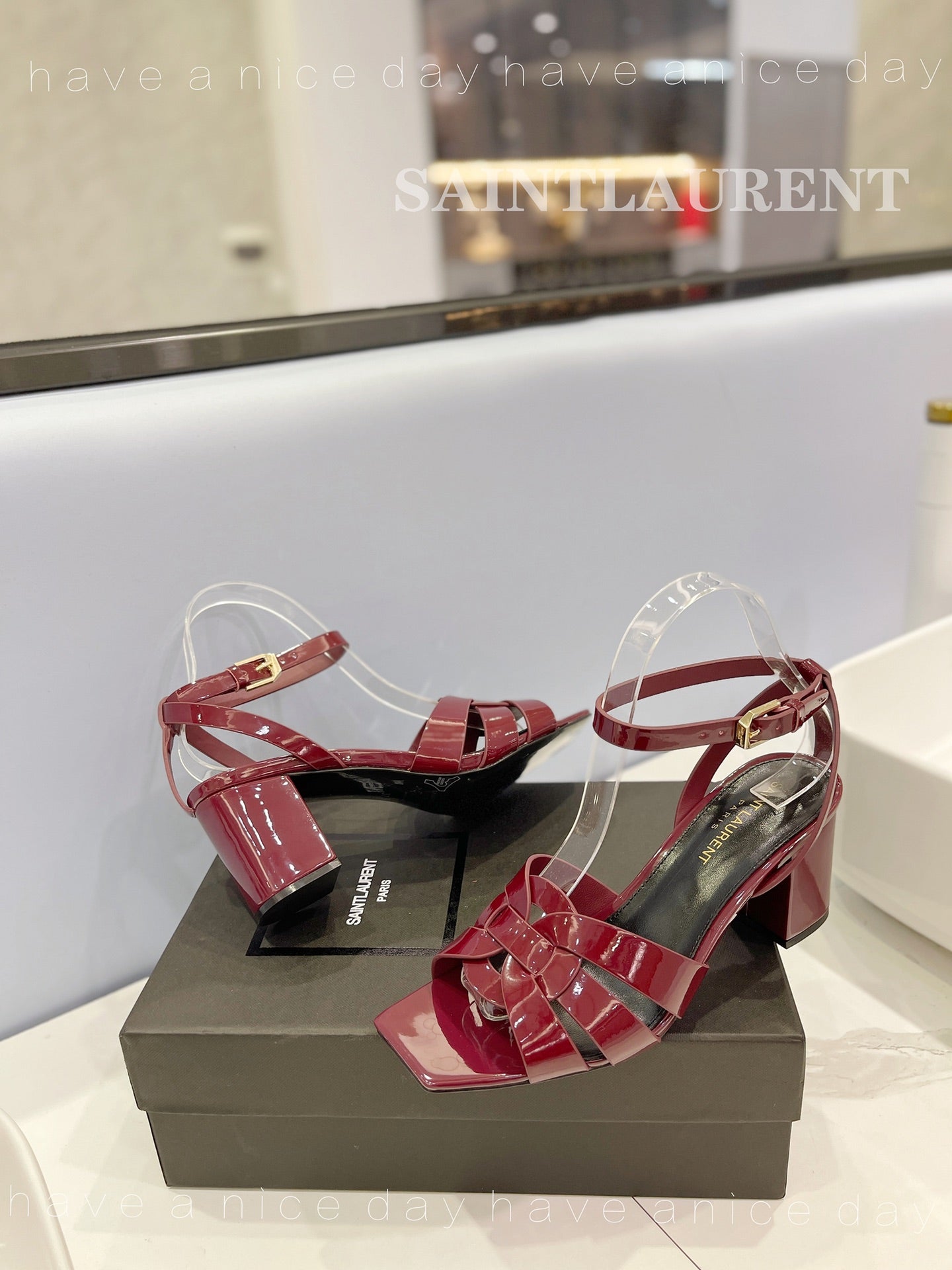 SL TRIBUTE SANDAL GLOSSY BERRY CALFSKIN - 34