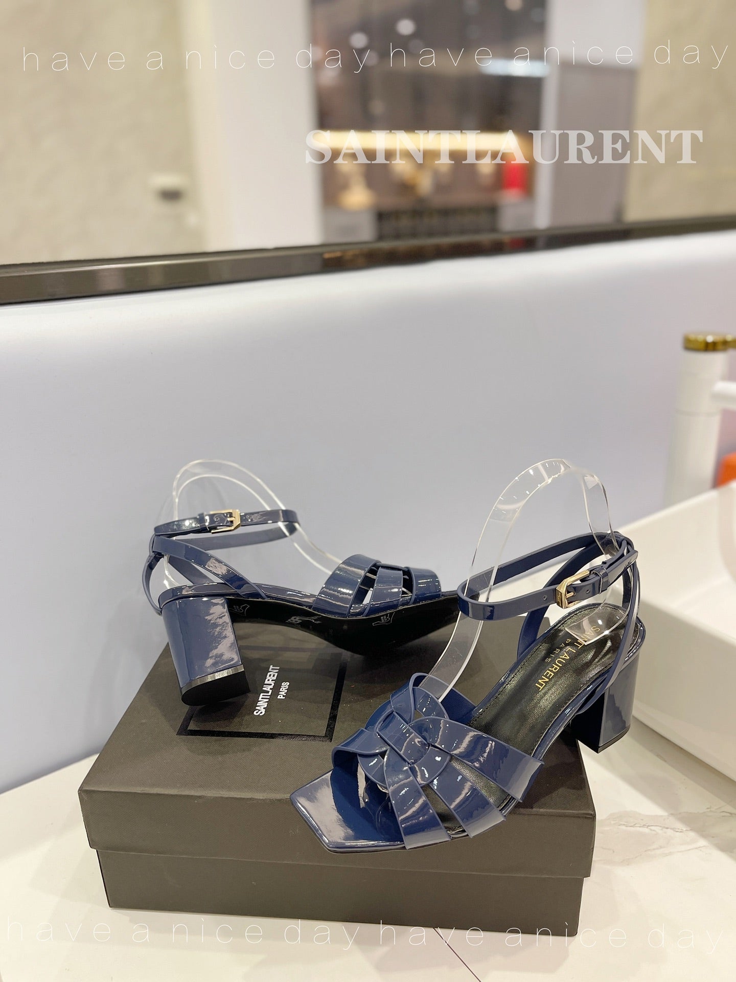 SL TRIBUTE SANDAL GLOSSY NAVY CALFSKIN - 34