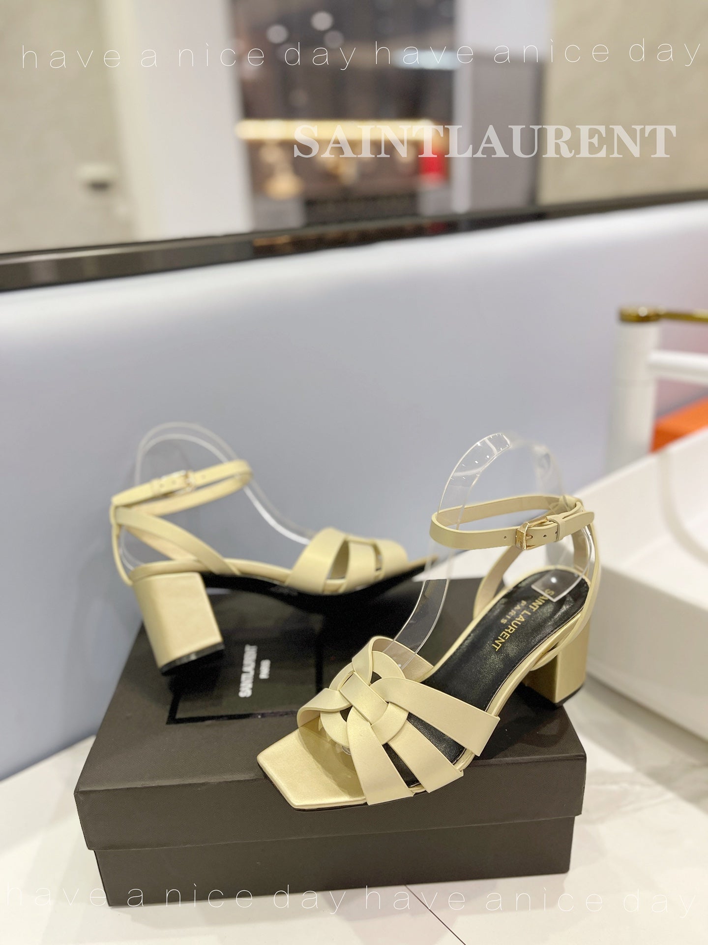 SL TRIBUTE SANDAL PASTEL YELLOW CALFSKIN - 34