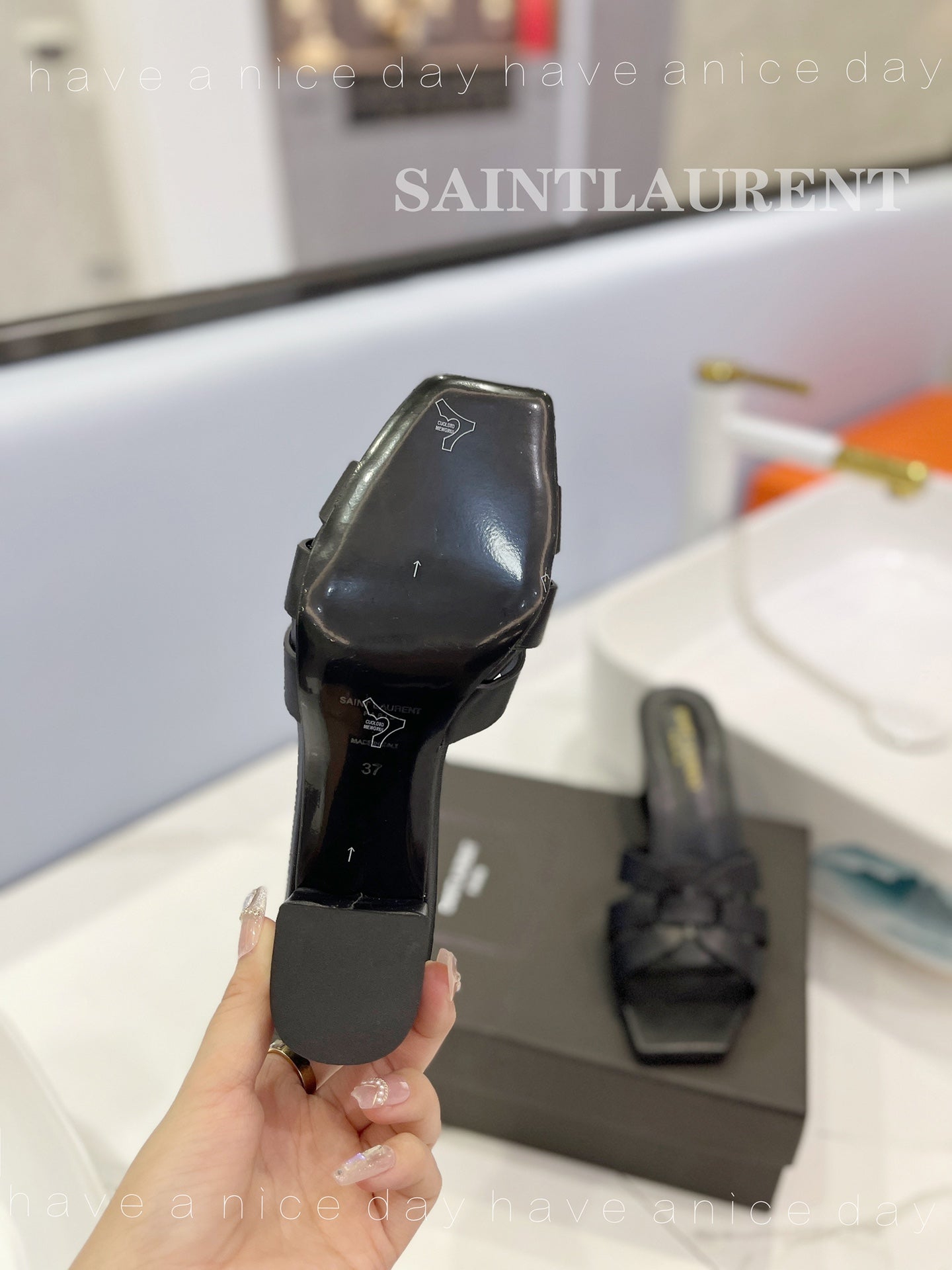 SL TRIBUTE MULES BLACK CALFSKIN - 34