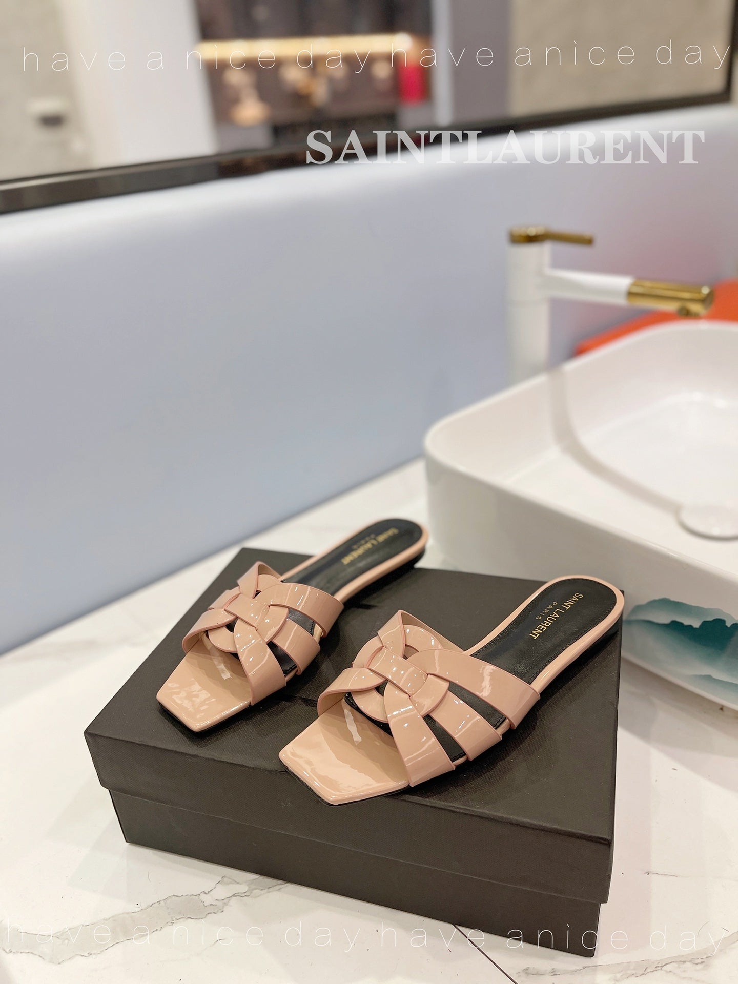 SL TRIBUTE SLIPPERS GLOSSY PINK NUDE CALFSKIN - 34