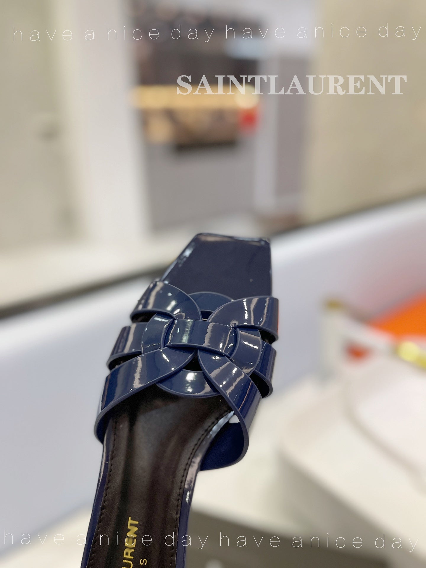 SL TRIBUTE SLIPPERS GLOSSY NAVY CALFSKIN - 34