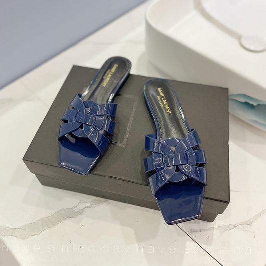 SL TRIBUTE SLIPPERS GLOSSY NAVY CALFSKIN - 34