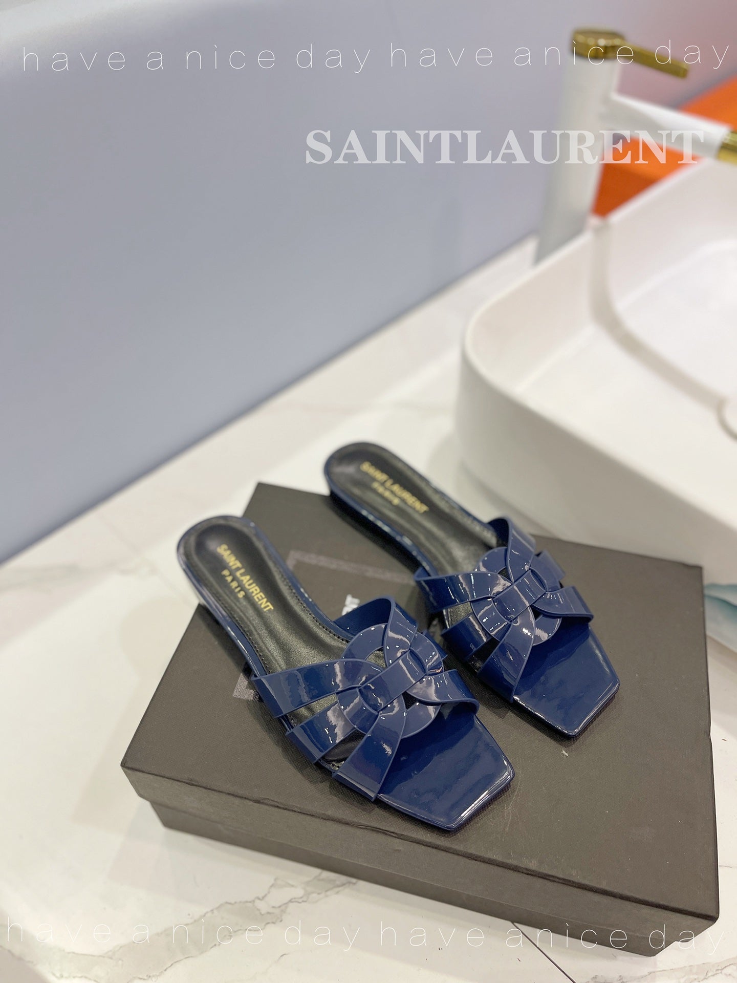 SL TRIBUTE SLIPPERS GLOSSY NAVY CALFSKIN - 34