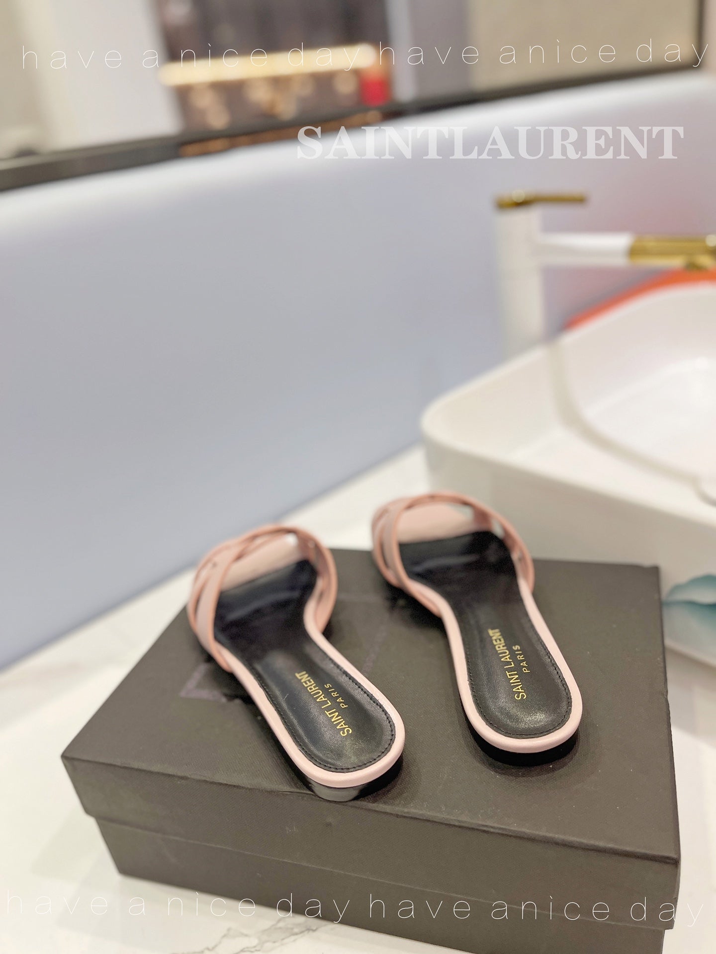 SL TRIBUTE SLIPPERS PINK NUDE CALFSKIN - 34