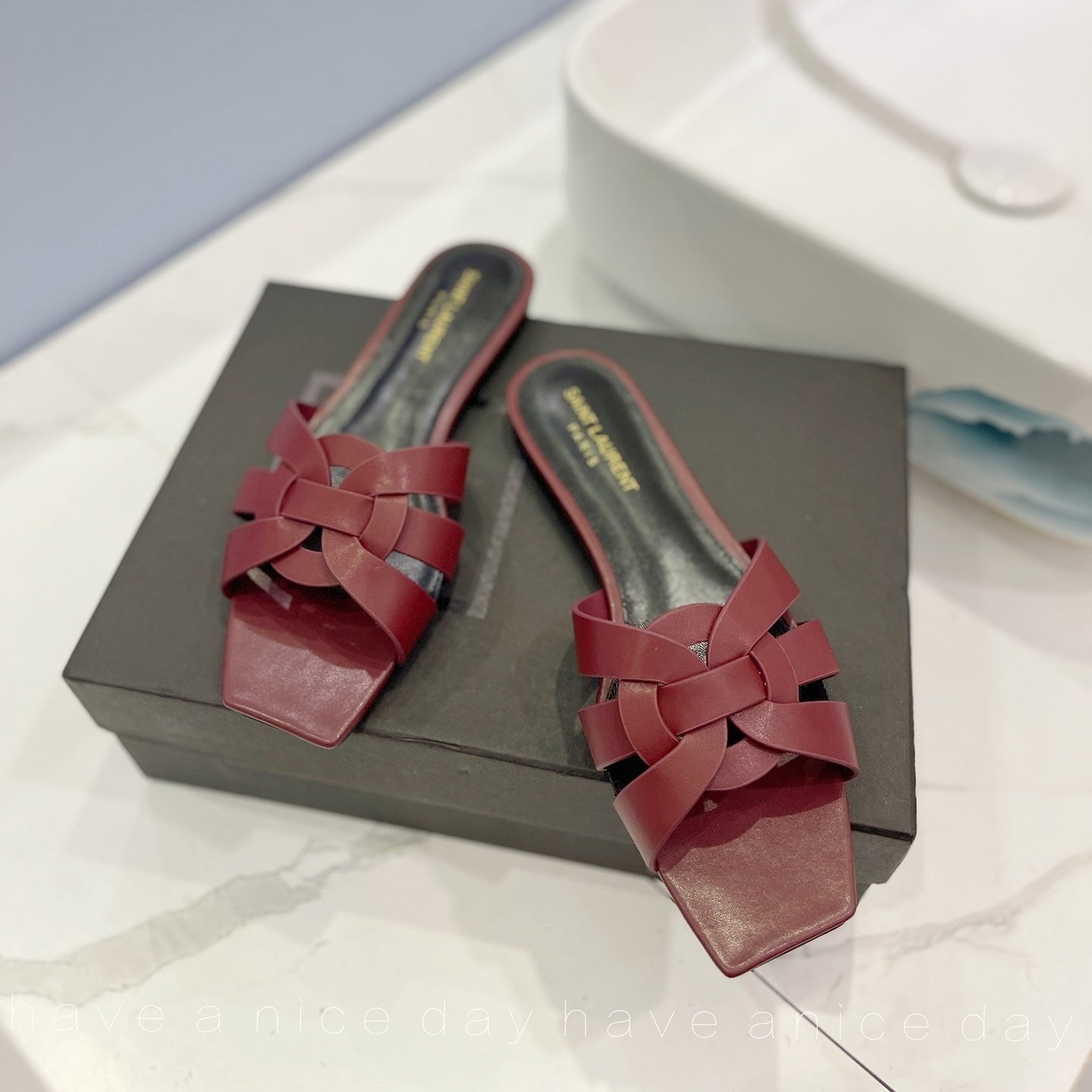 SL TRIBUTE SLIPPERS BERRY CALFSKIN - 34