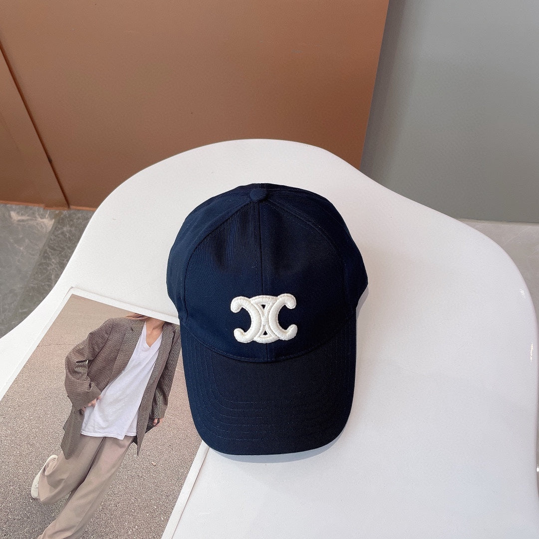 BASEBALL CAP IN BLACK CANVAS