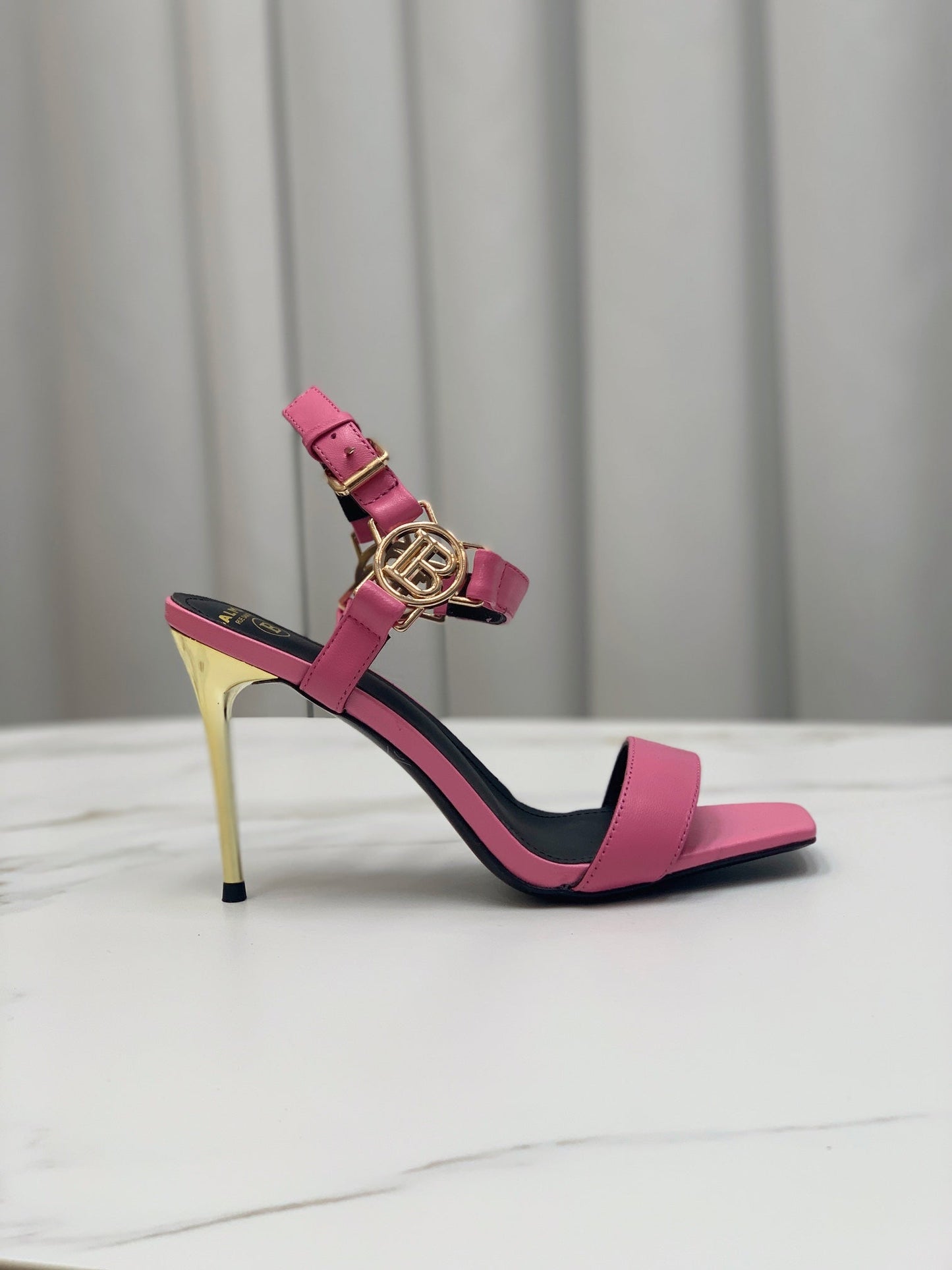 BALMAIN 25S HIGH HEELS WITH B METAL DETAIL 95MM IN PINK CALFSKIN - 35