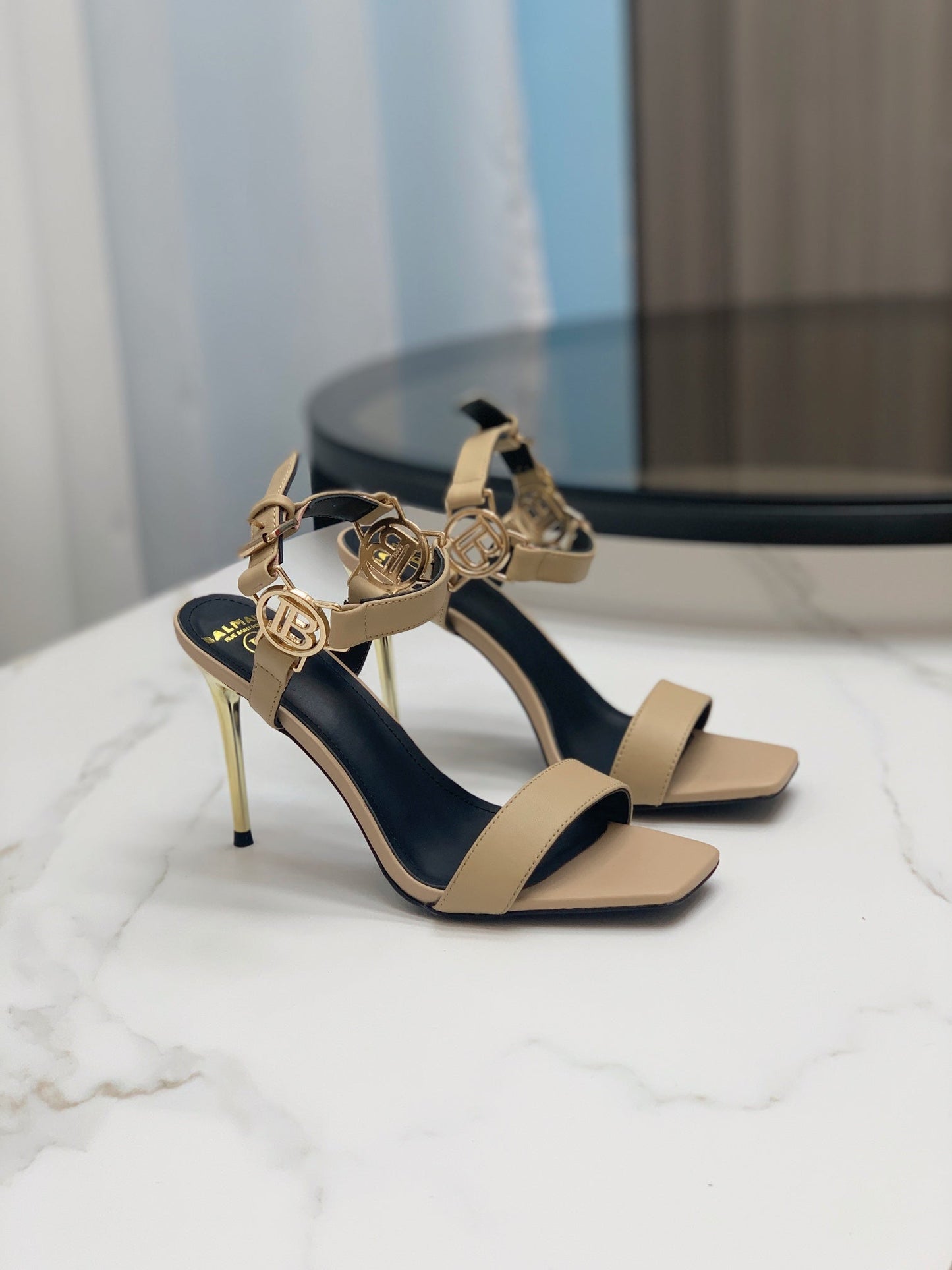 BALMAIN 25S HIGH HEELS WITH B METAL DETAIL 95MM IN LIGHT BROWN CALFSKIN - 35