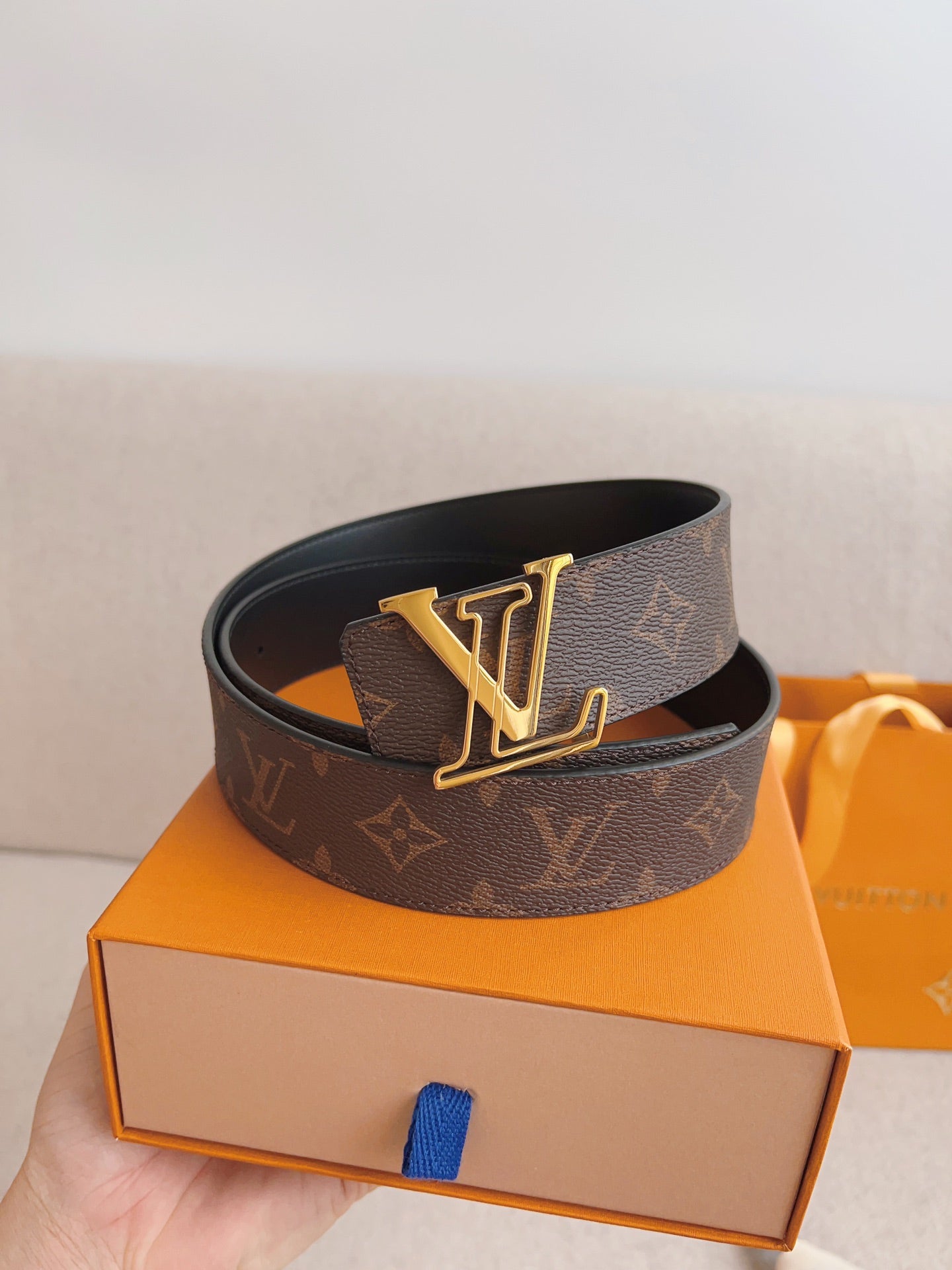 LV 25S BELT 40 MM IN BROWN CALFSKIN 593208 - 26-28