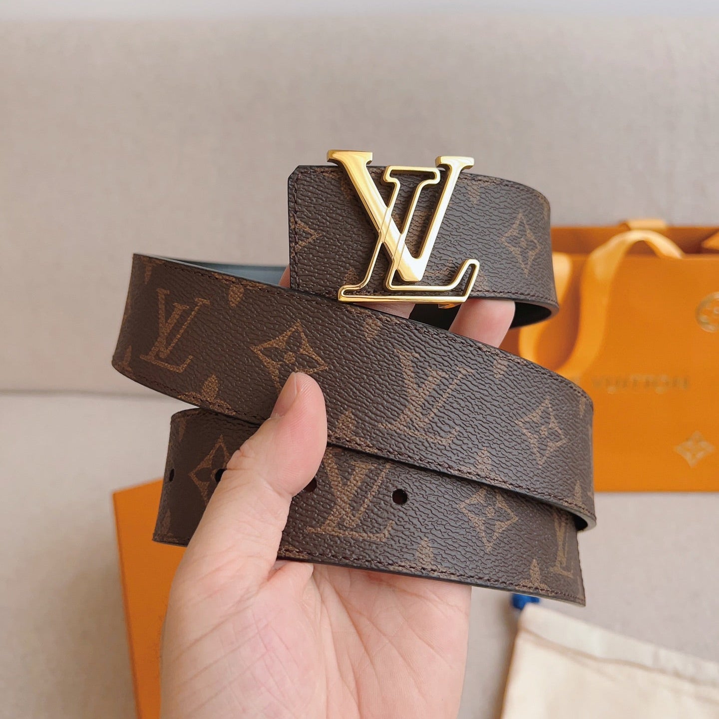 LV 25S BELT 40 MM IN BROWN CALFSKIN 593208 - 26-28