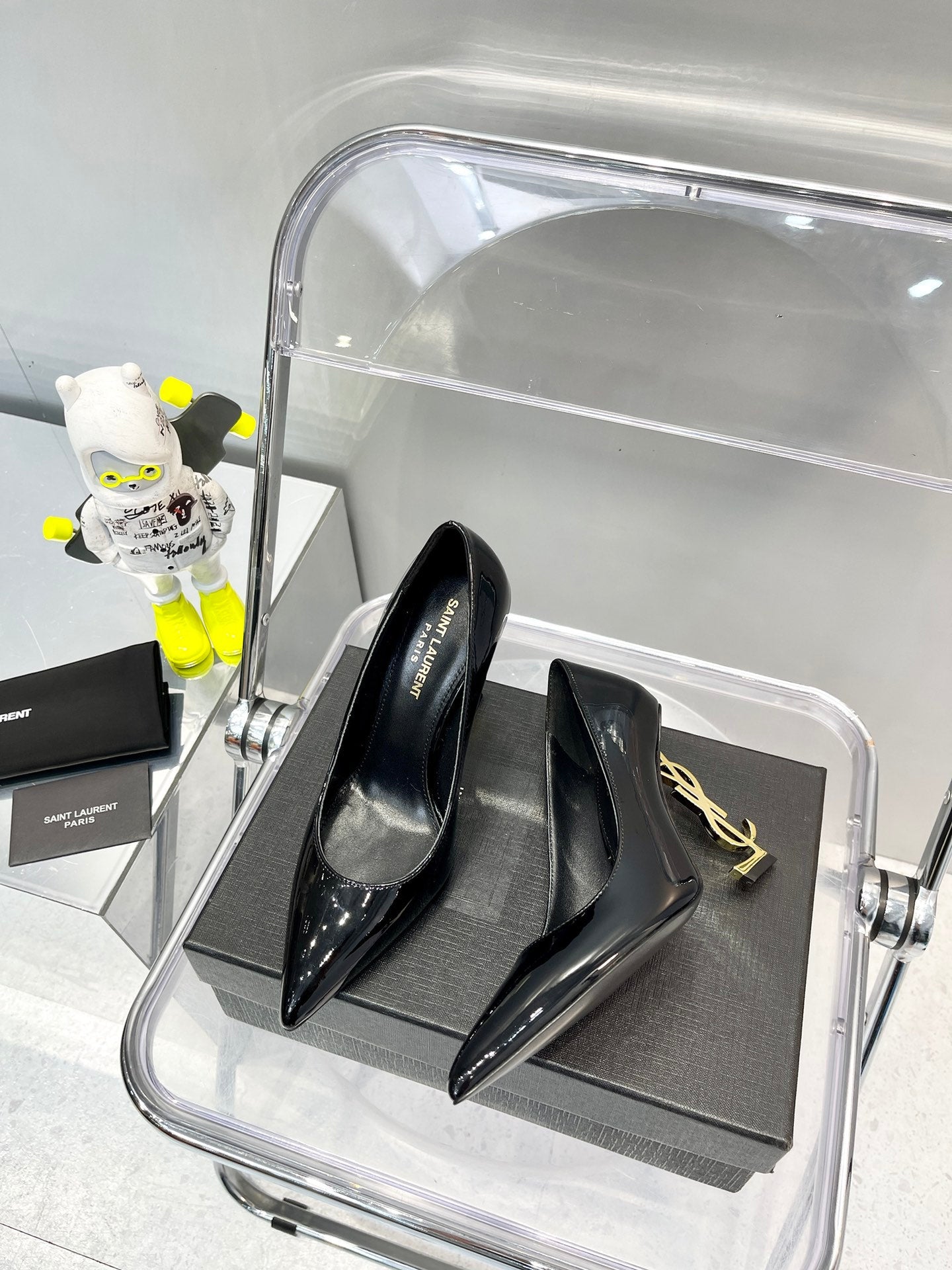 SL OPYUM BASIC HIGH HEEL BLACK CALFSKIN-GOLD HEEL - 35