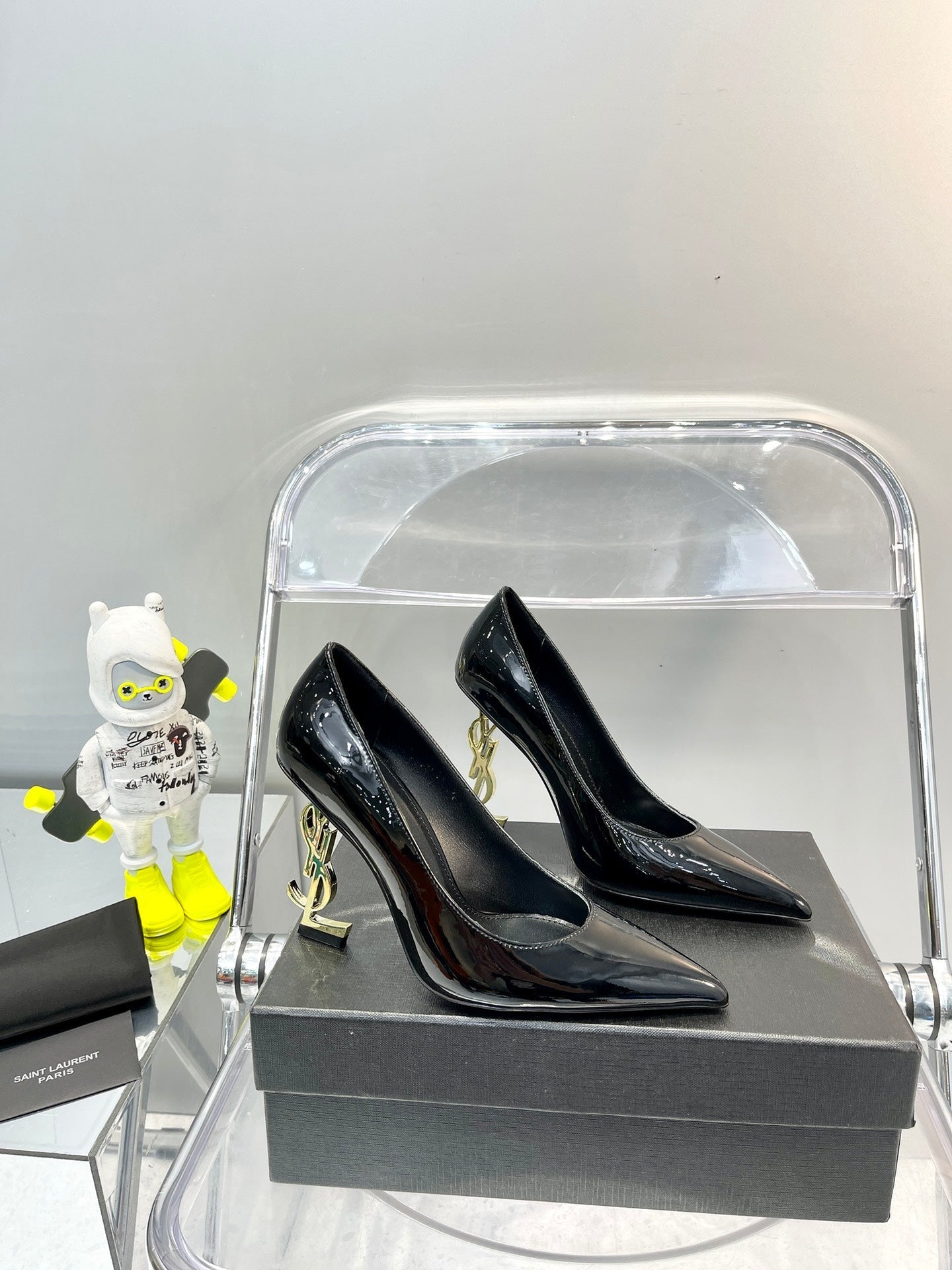 SL OPYUM BASIC HIGH HEEL BLACK CALFSKIN-GOLD HEEL - 35