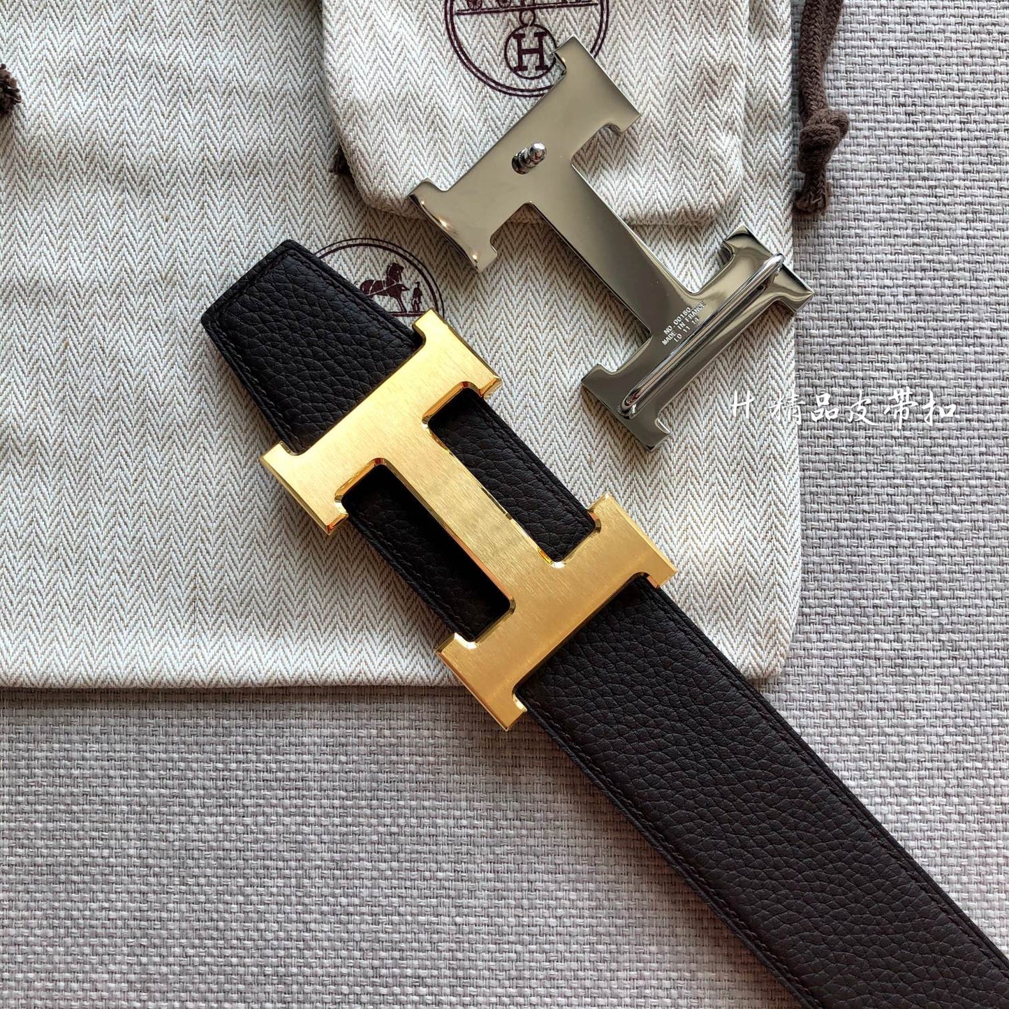 HM BELT BUCKLE & REVERSIBLE BLACK AND ORANGE LEATHER STRAP 38MM GOLD HARDWARE - 30
