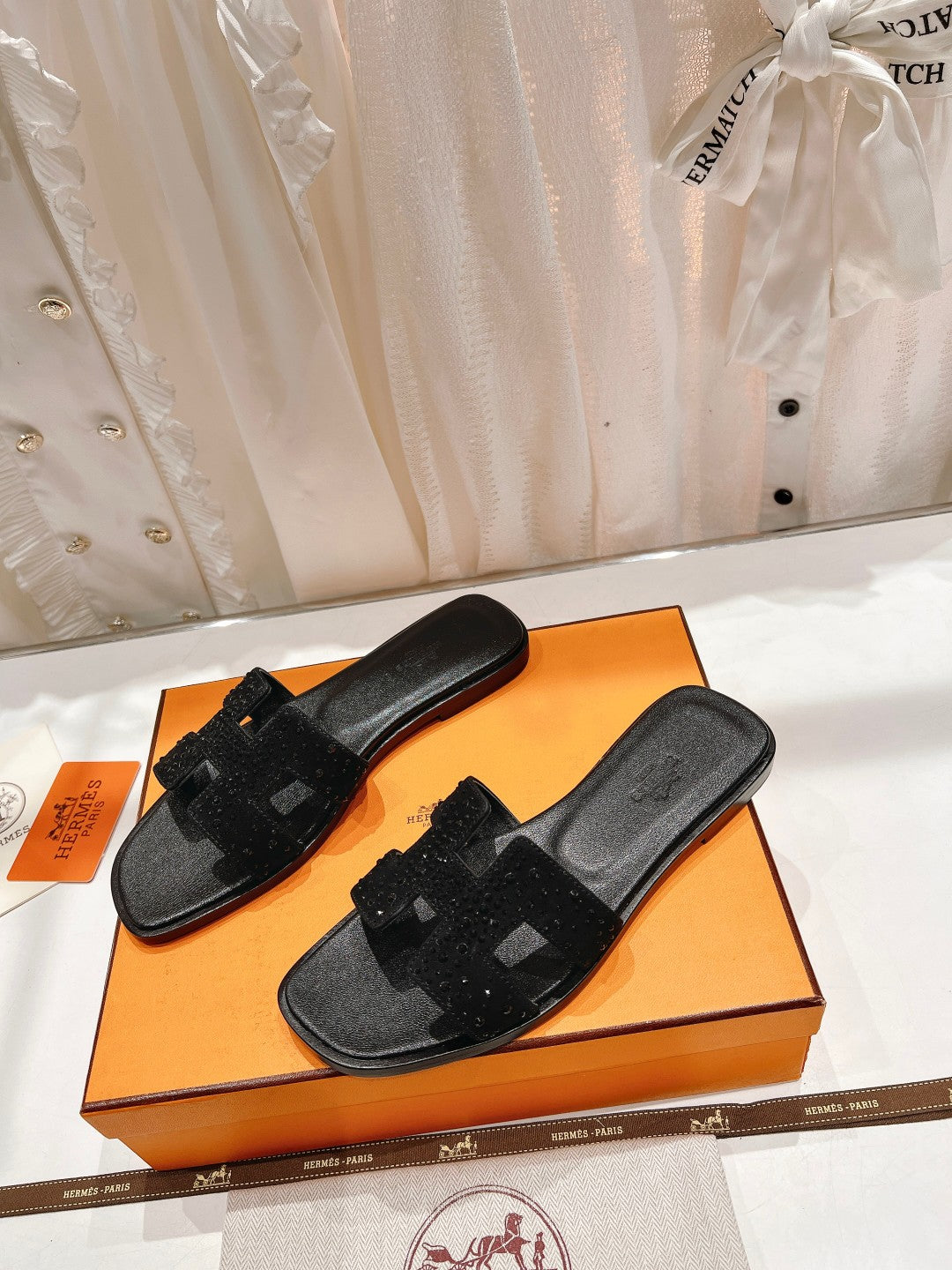 0RAN SANDAL BLACK LAMBSKIN ATTACH CRYSTALS-BLACK - 34