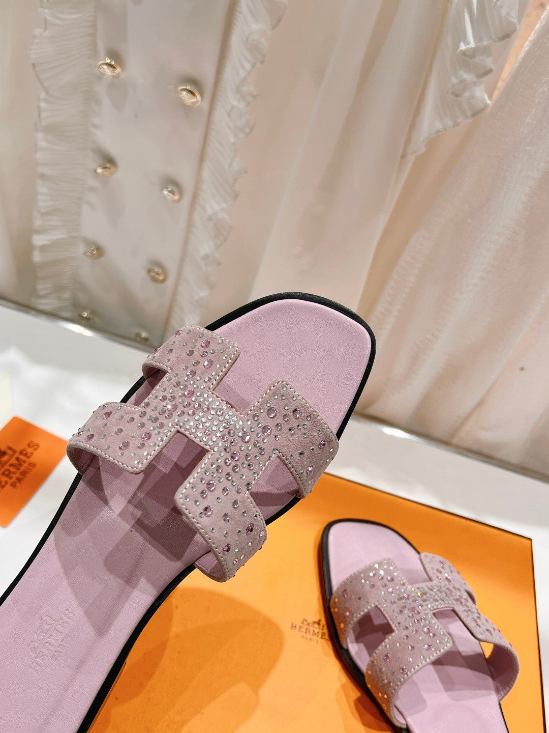 0RAN SANDALS PASTEL PINK LAMBSKIN ATTACH CRYSTAL - 34