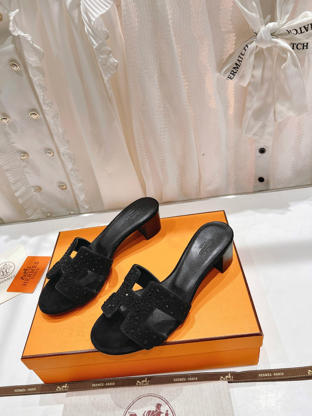 0ASIS SANDALS LAMBSKIN ATTACH CRYSTAL-BLACK - 34