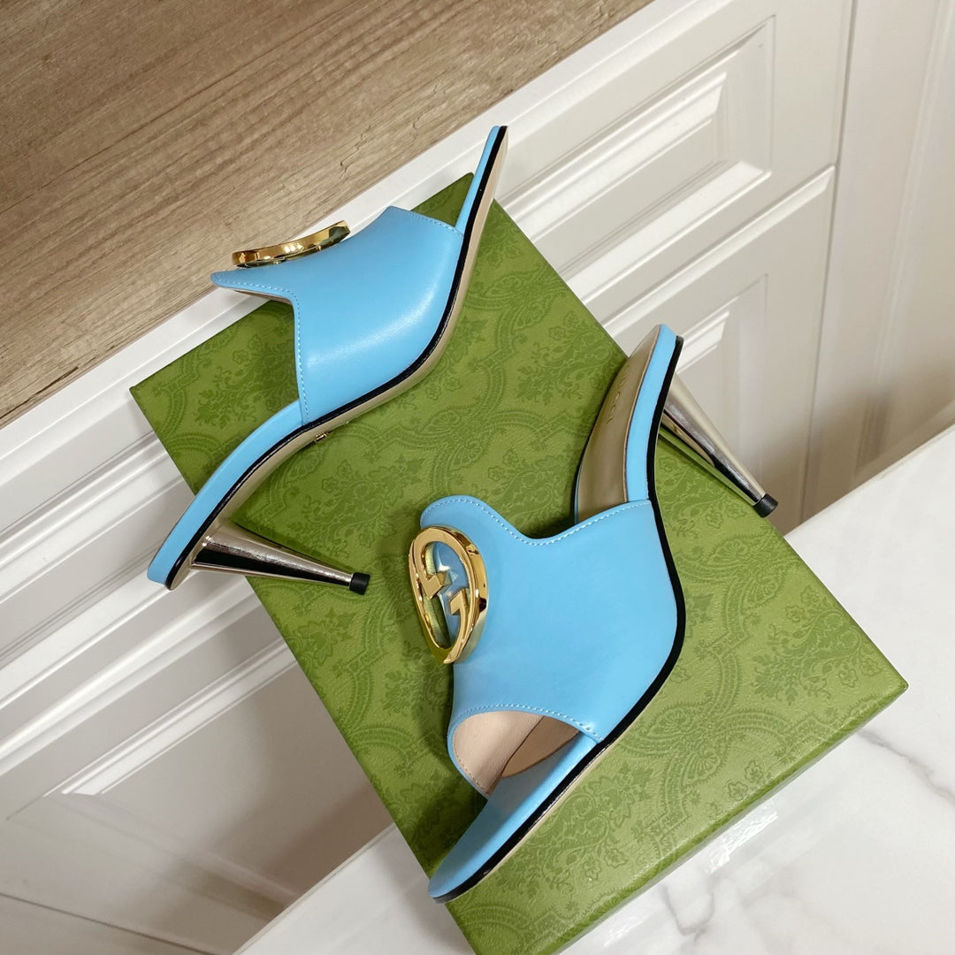 GG HIGH HEELS BLONDIE 75 IN SKY BLUE LAMBSKIN WITH GOLD HARDWARE - 34