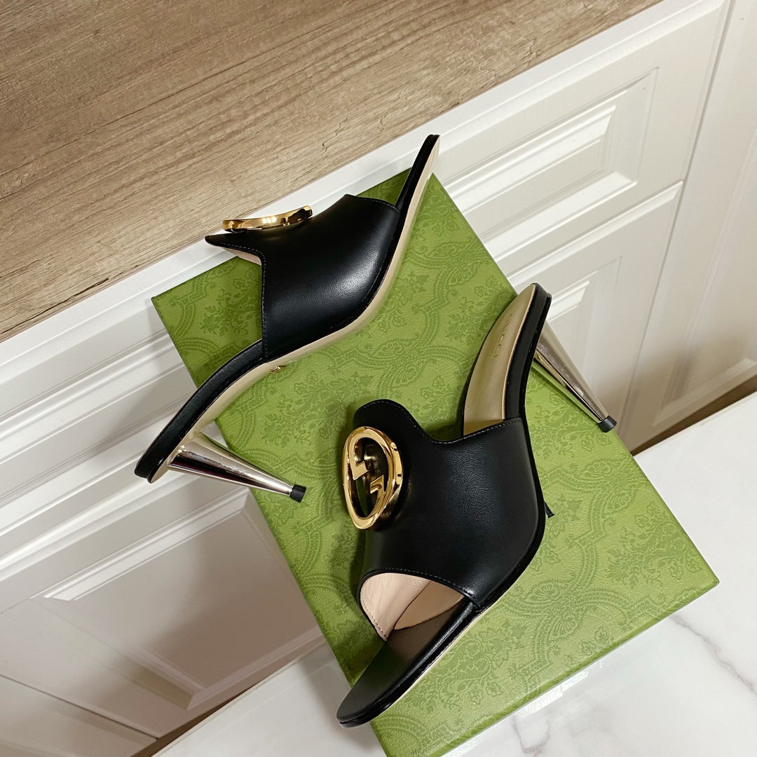 GG HIGH HEELS BLONDIE 75 IN BLACK LAMBSKIN WITH GOLD HARDWARE - 34
