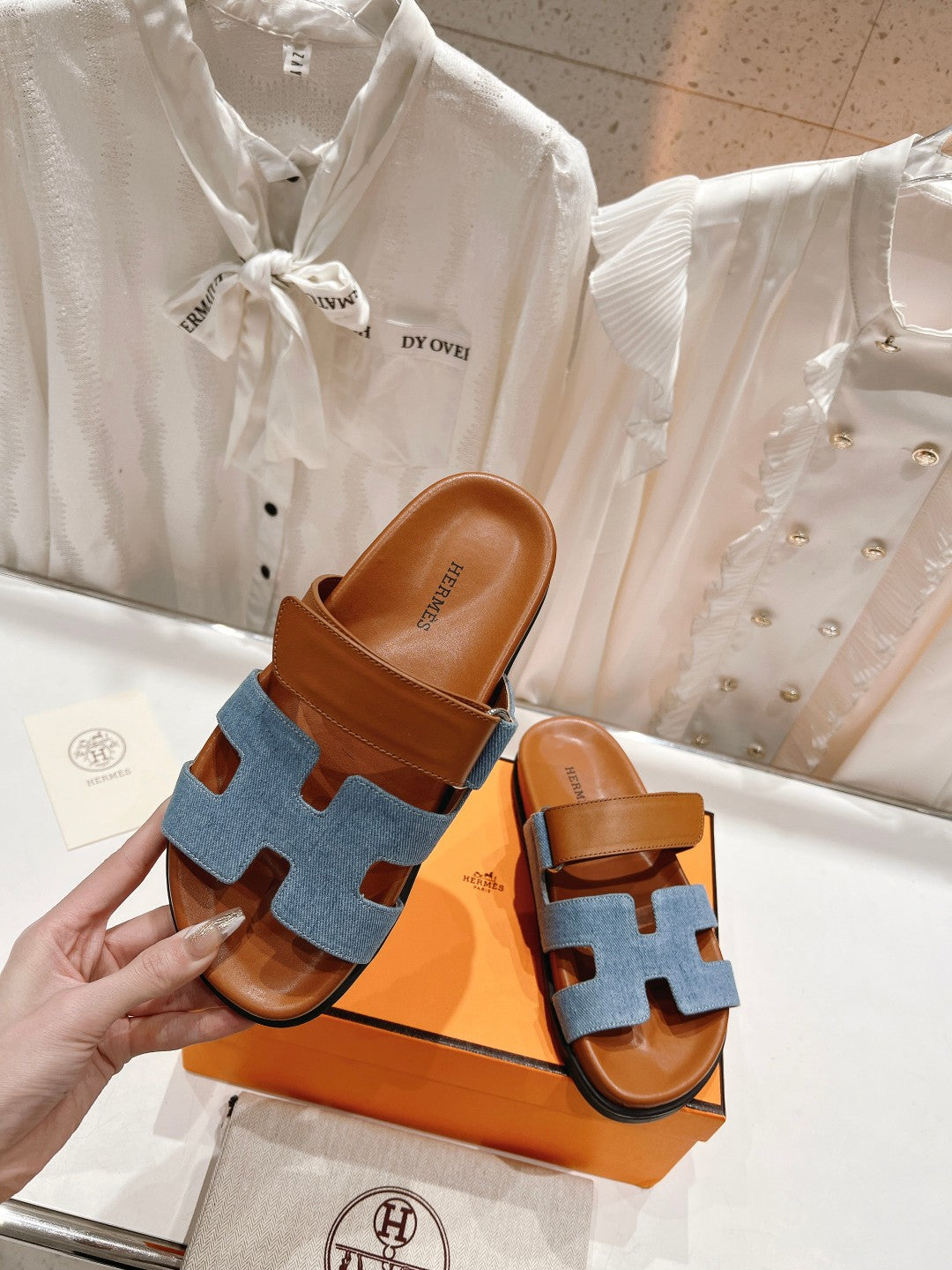 CHYPRE SANDAL BRIGHT BROWN LAMBSKIN AND BLUE DENIM - 34