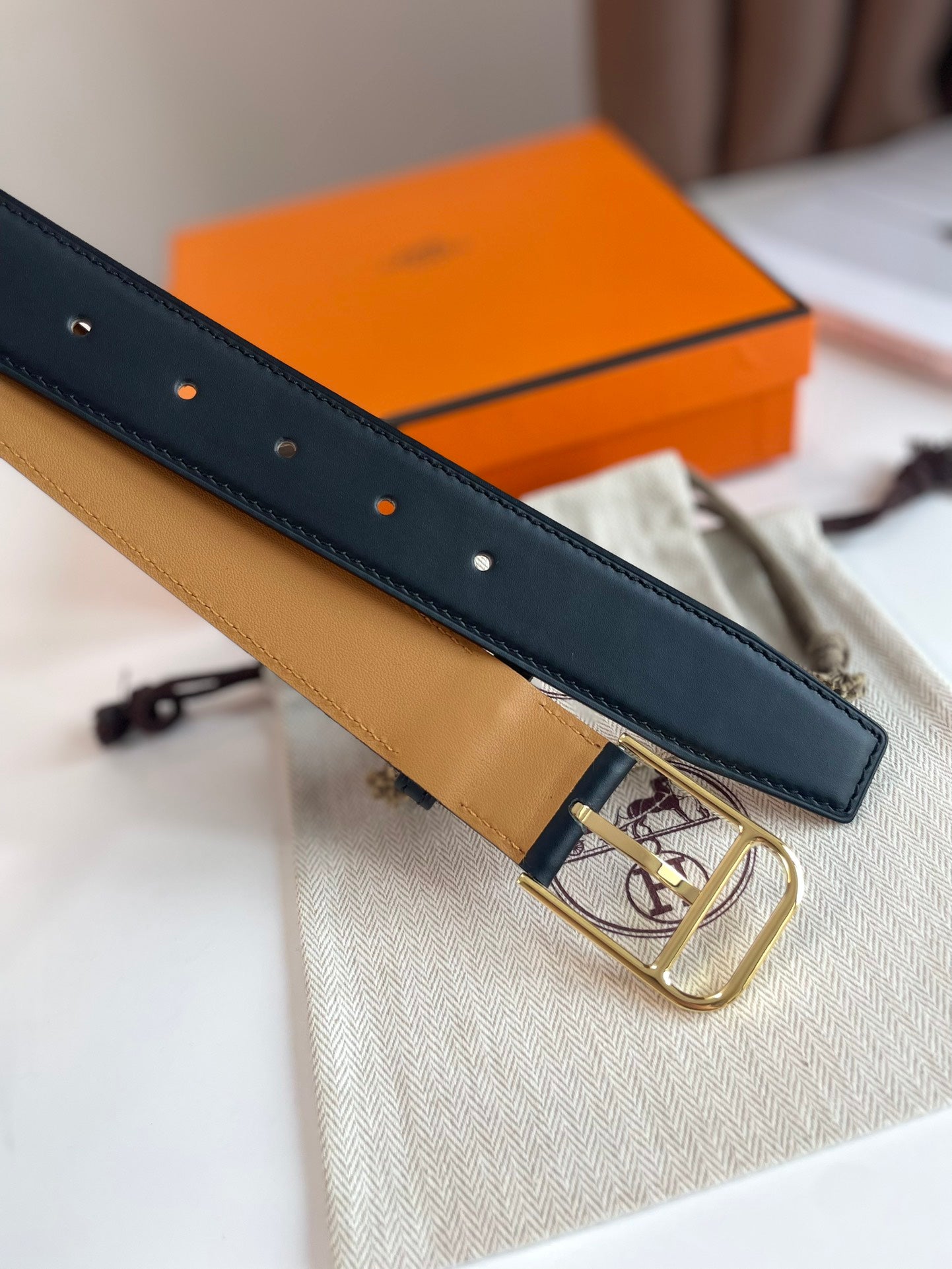 HM ROMAIN 35MM BELT BLACK LEATHER GOLD HARDWARE - 30