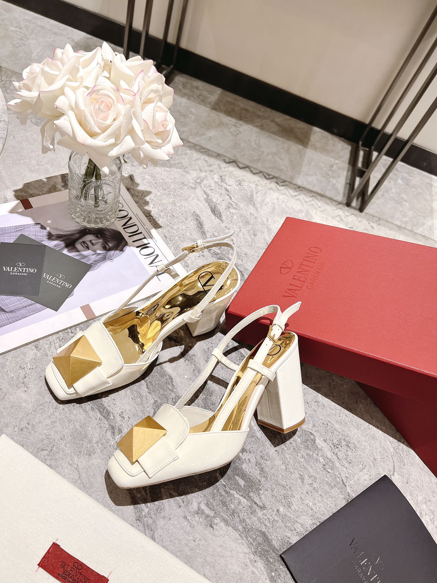 ONE STUD WHITE PATENT LEATHER LACE-UP HIGH HEELS 85 MM - 34