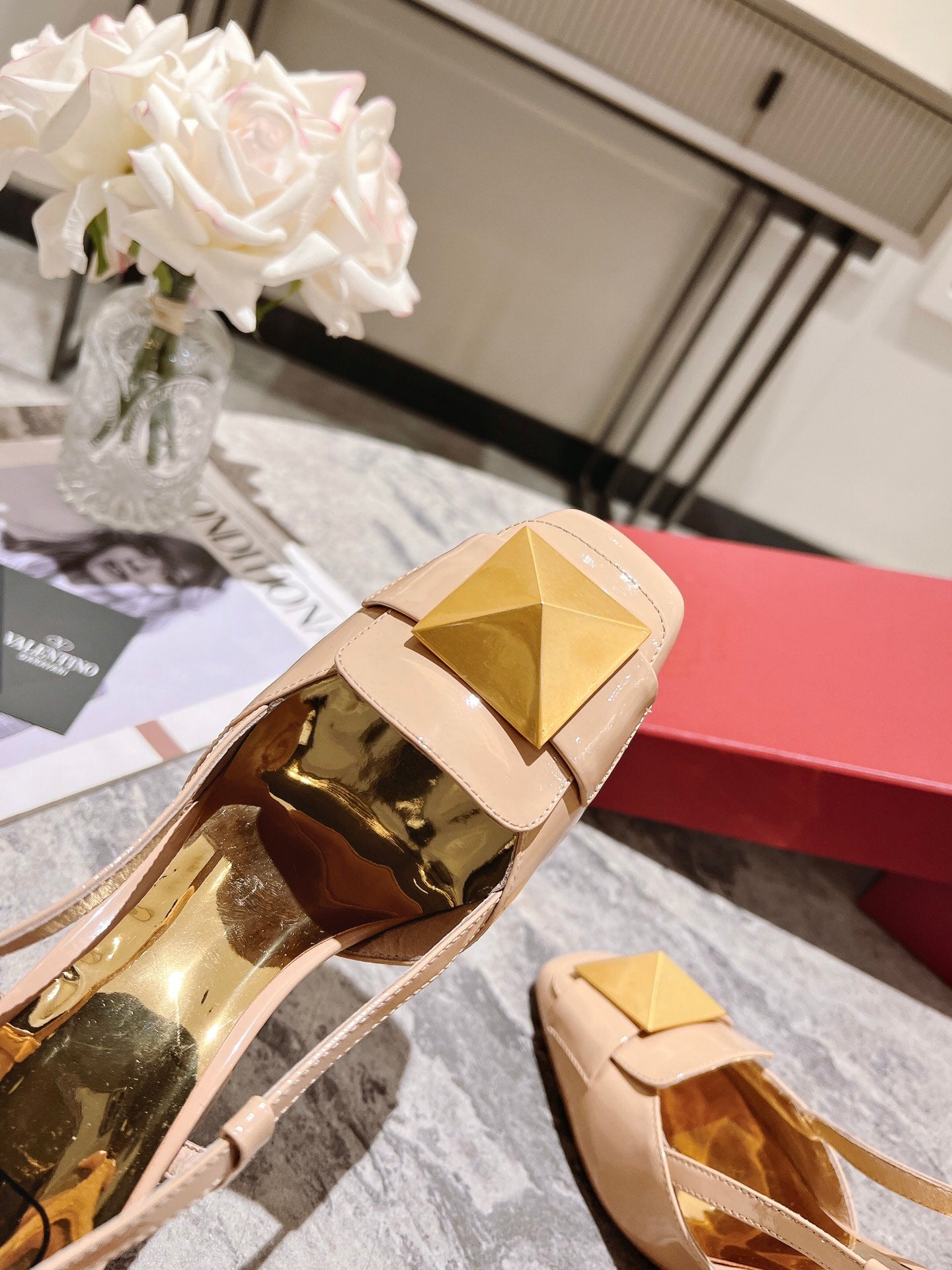 ONE STUD BEIGE TAN PATENT LEATHER LACE-UP HIGH HEELS 85 MM - 34